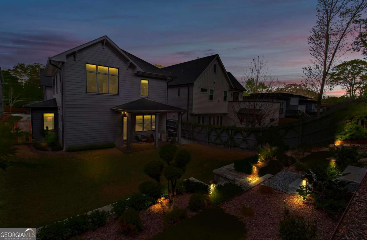 60 Walthall Street NE # B