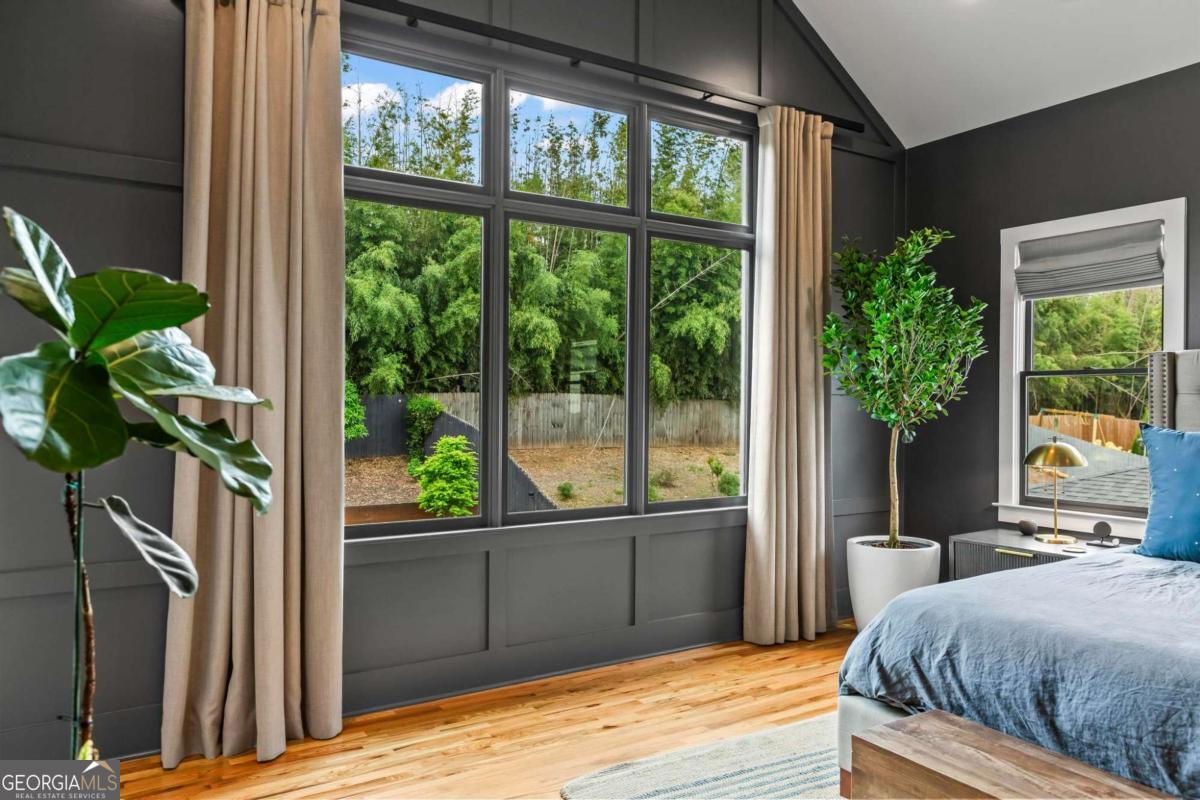 60 Walthall Street NE # B