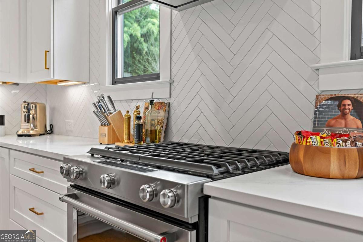 60 Walthall Street NE # B