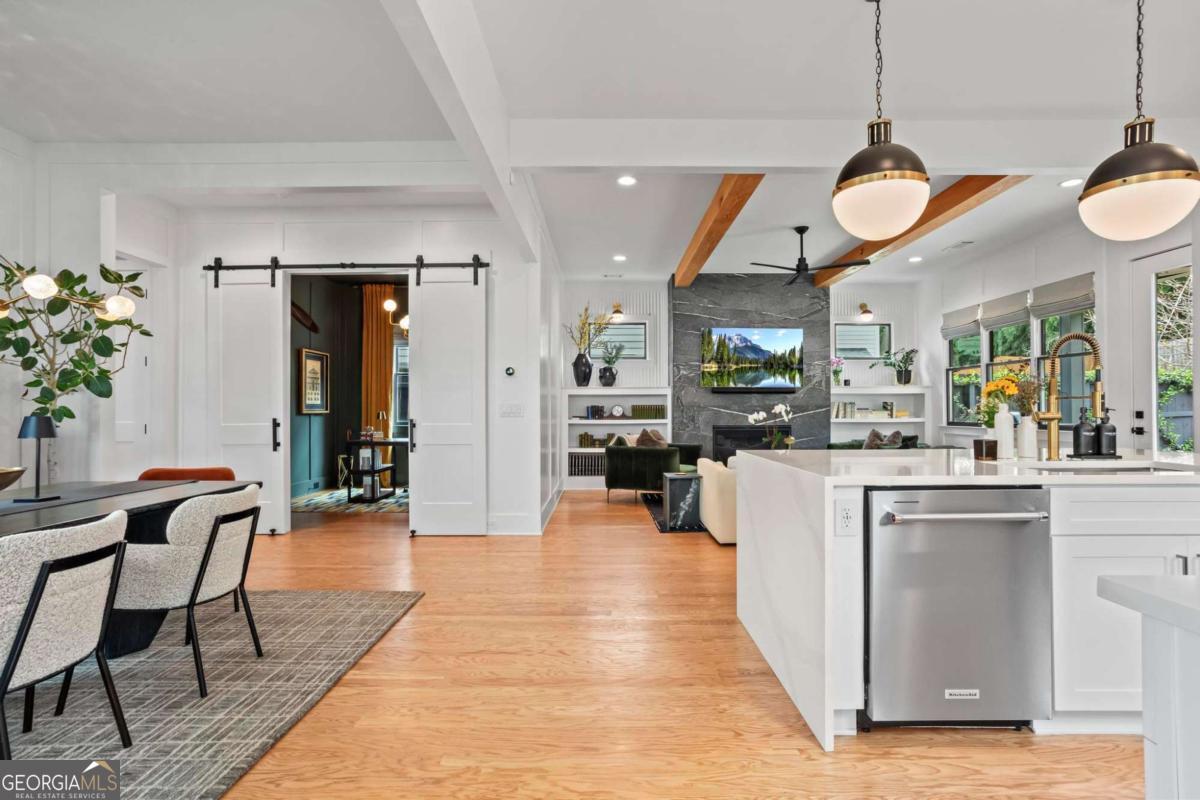 60 Walthall Street NE # B