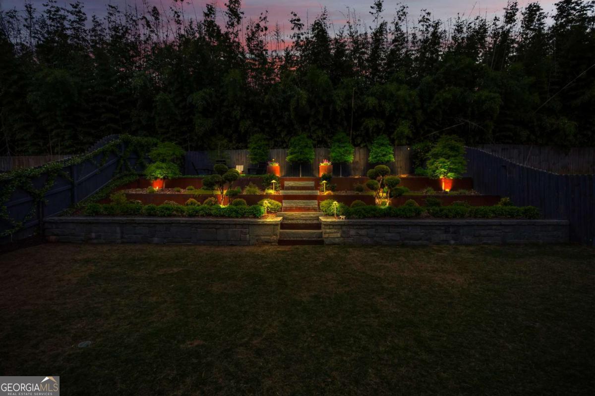 60 Walthall Street NE # B