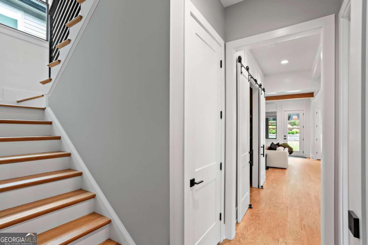 60 Walthall Street NE # B