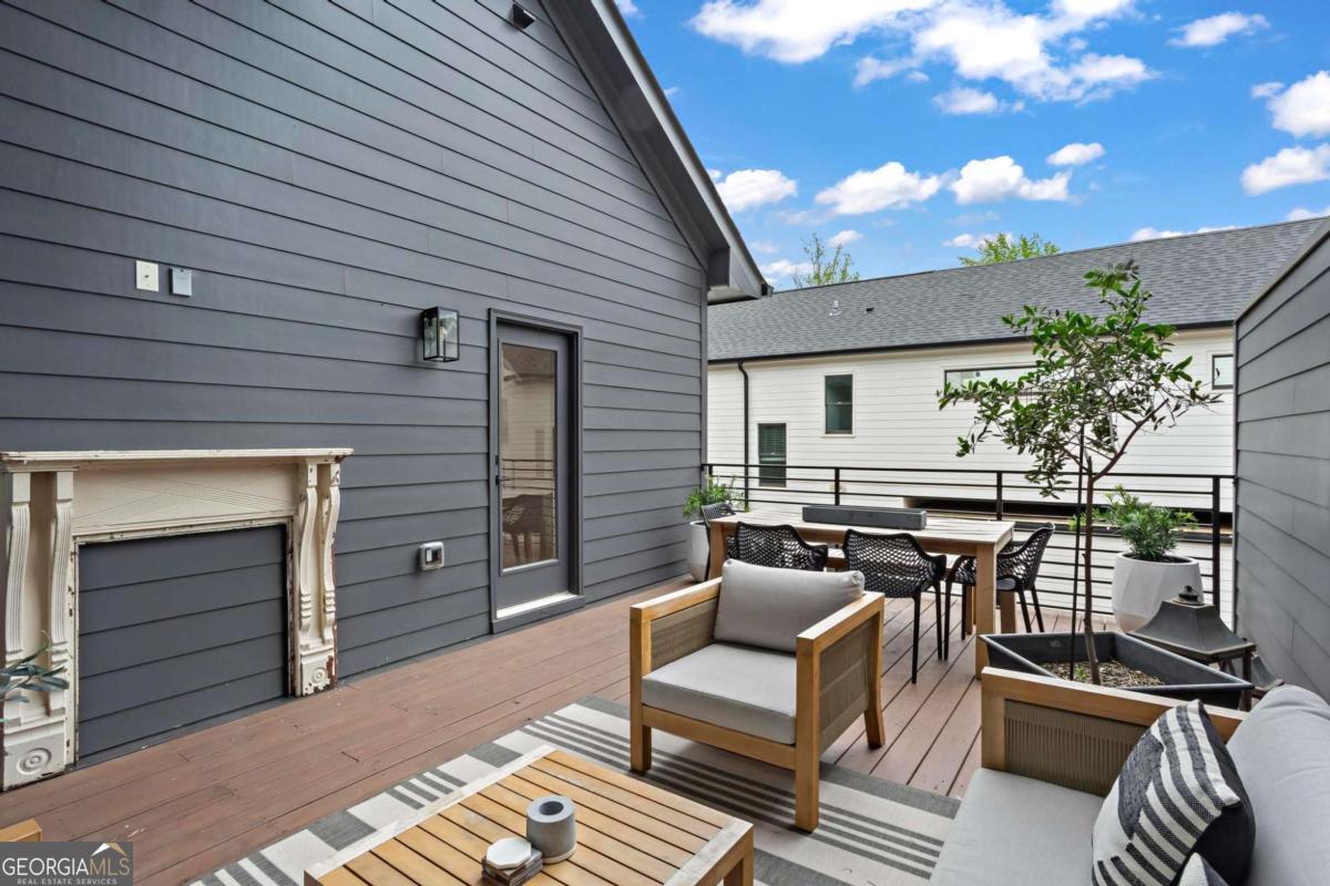 60 Walthall Street NE # B