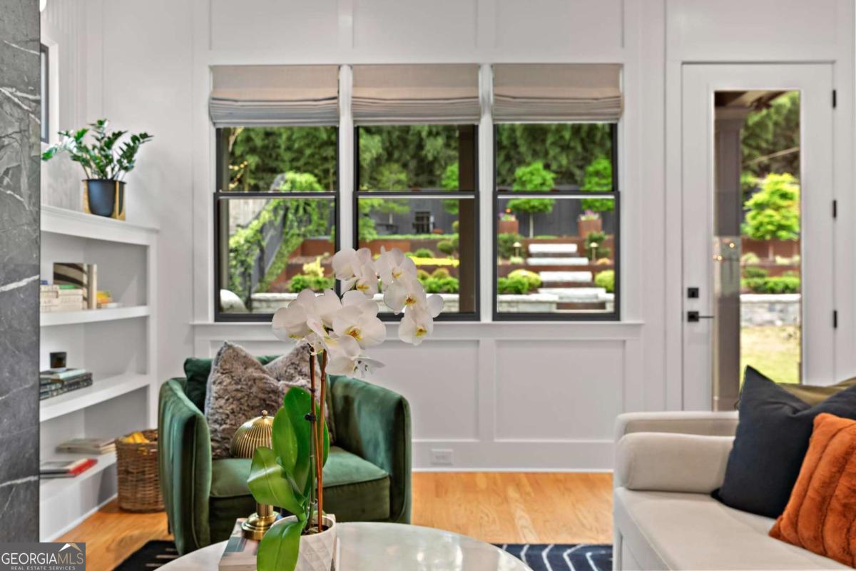 60 Walthall Street NE # B