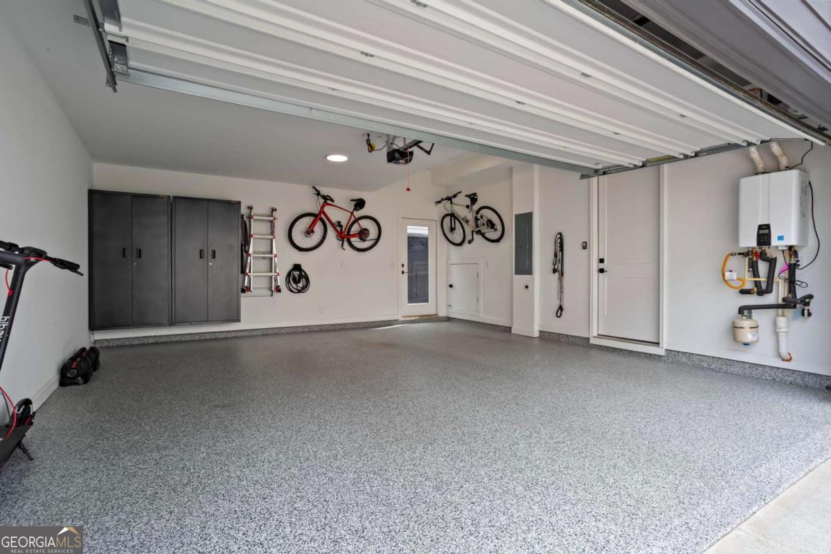 60 Walthall Street NE # B