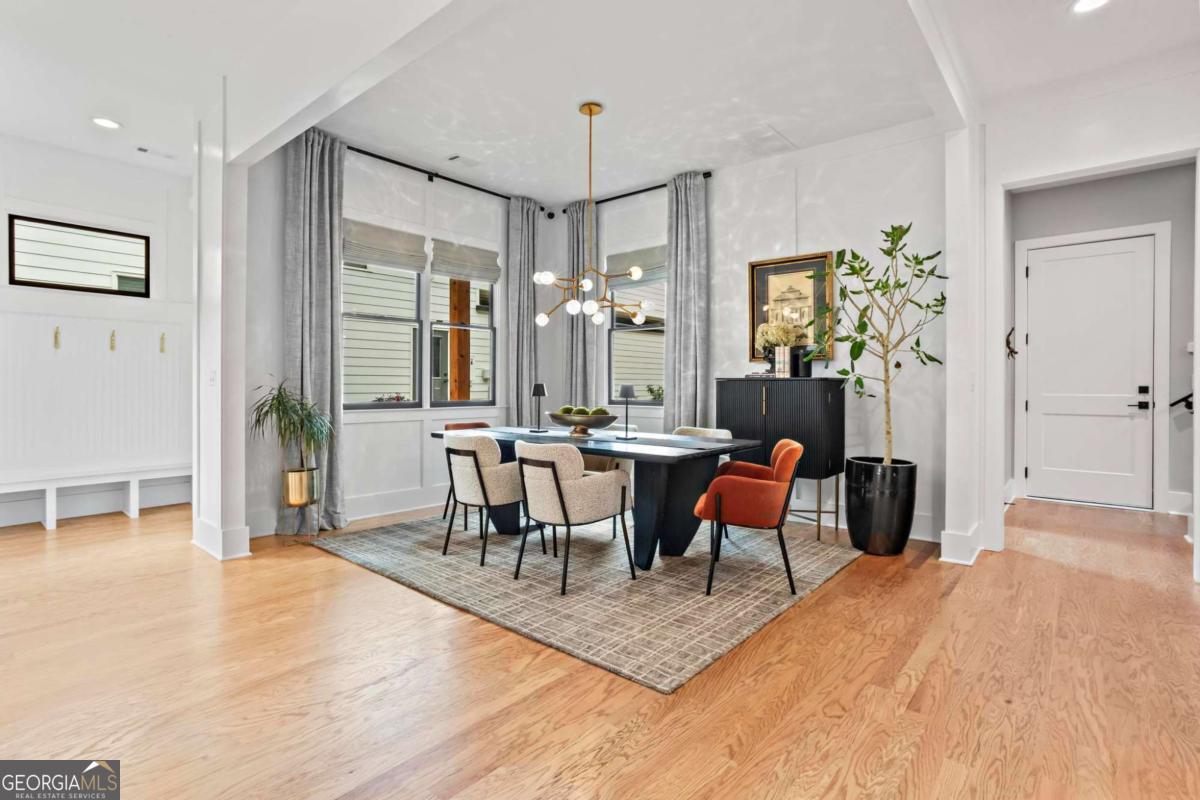 60 Walthall Street NE # B