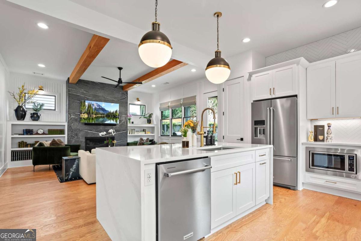 60 Walthall Street NE # B