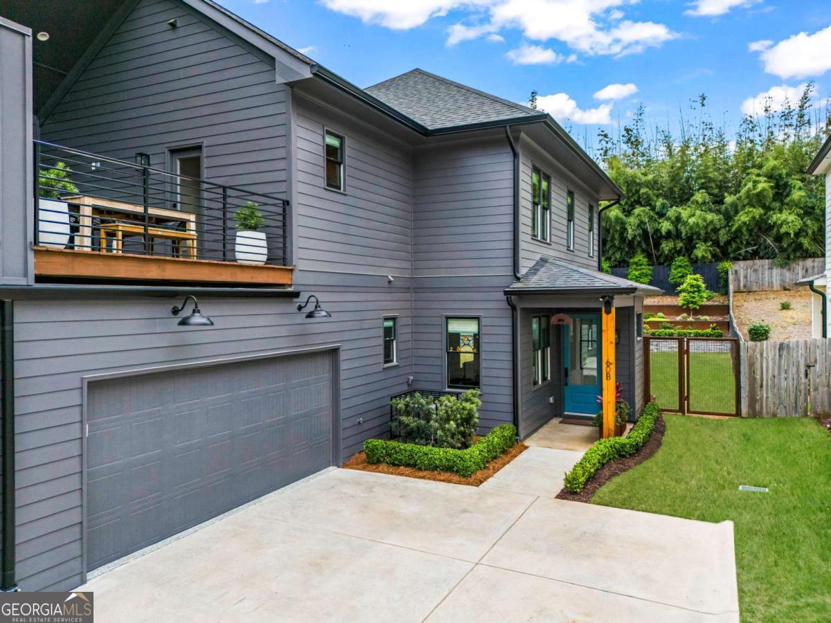 60 Walthall Street NE # B