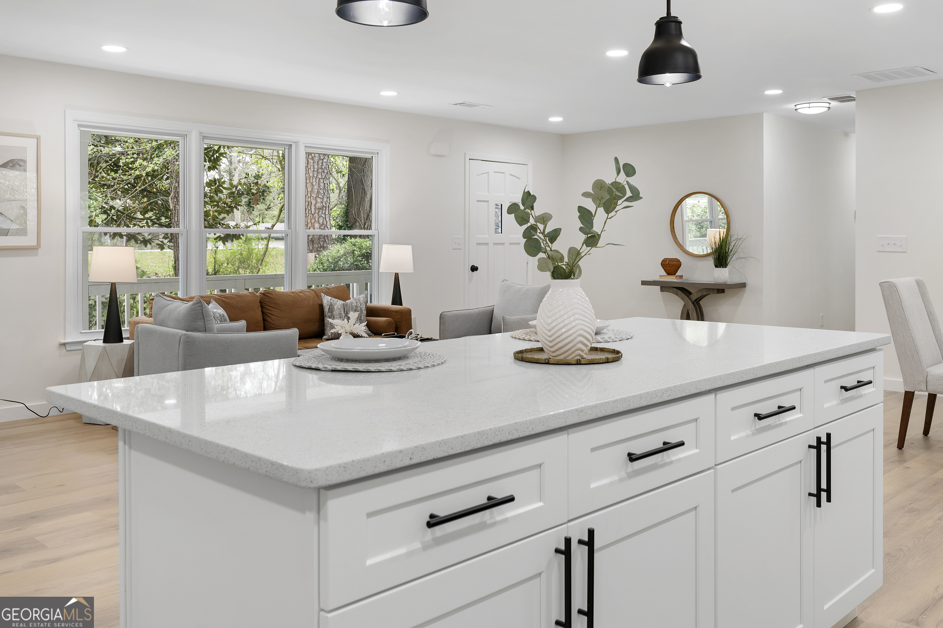 2405 Clifton Springs Road