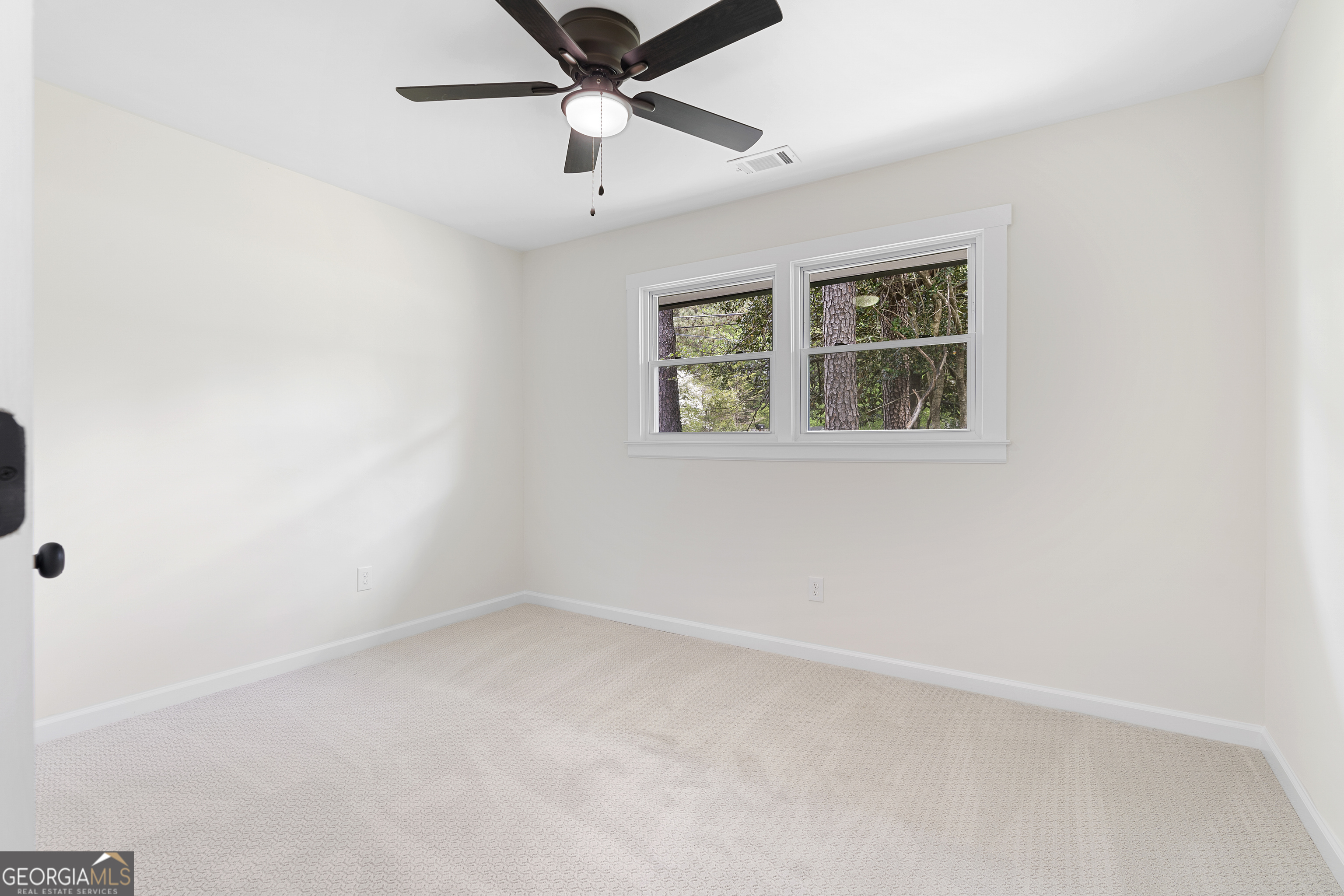 2405 Clifton Springs Road