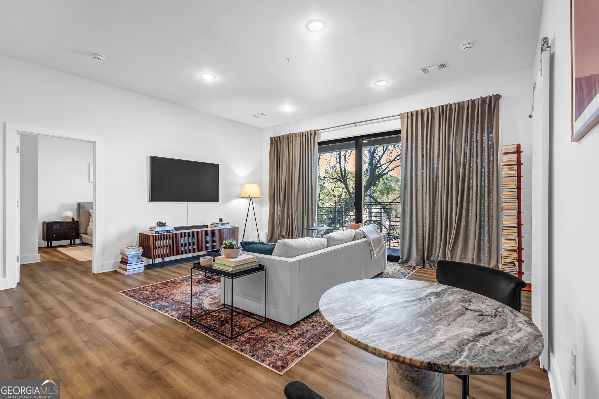 112 Rogers Street # 207