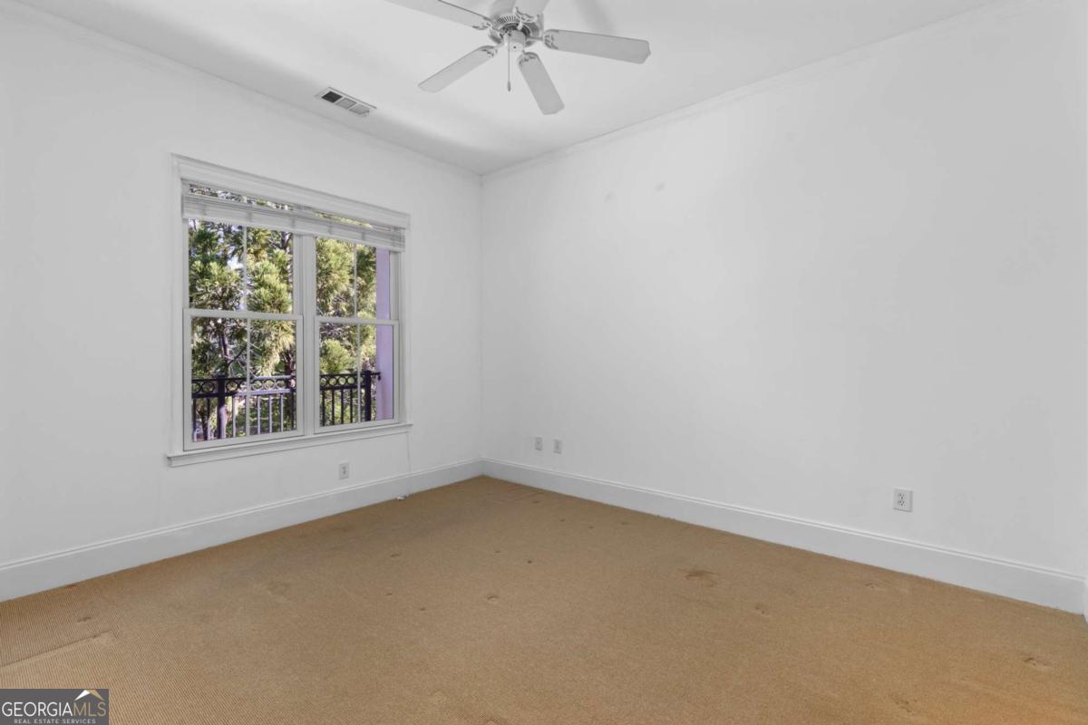 11 Perimeter Center E # 1404