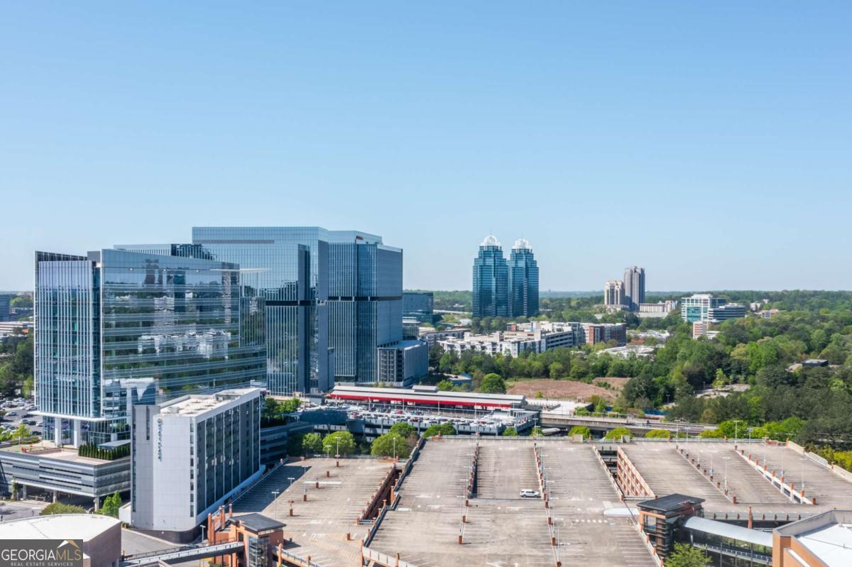 11 Perimeter Center E # 1404