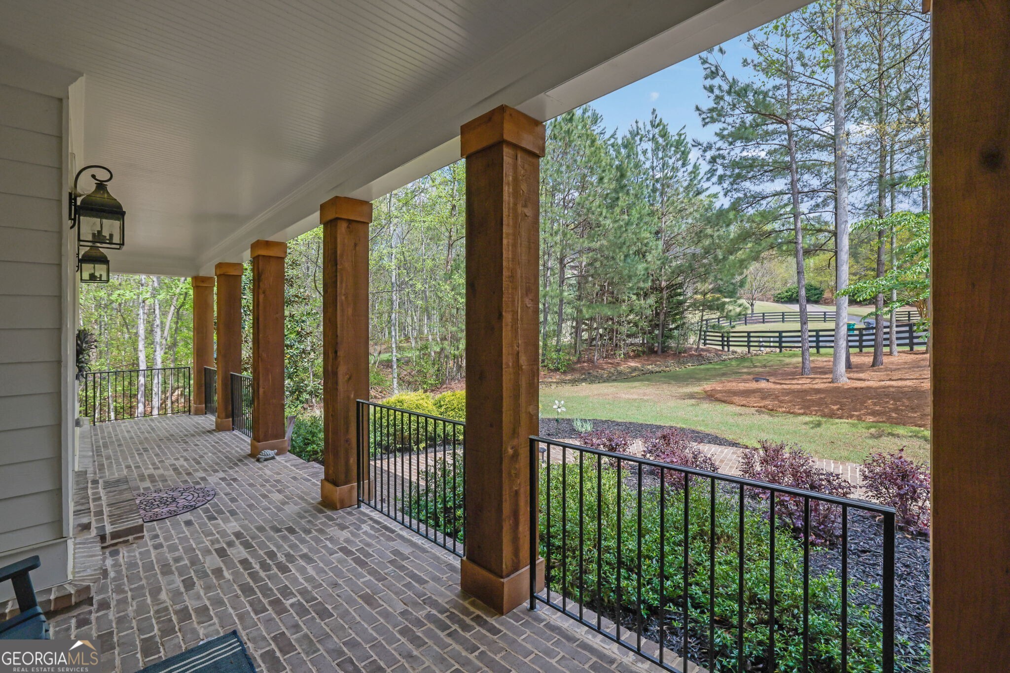 123 Townsend Pass