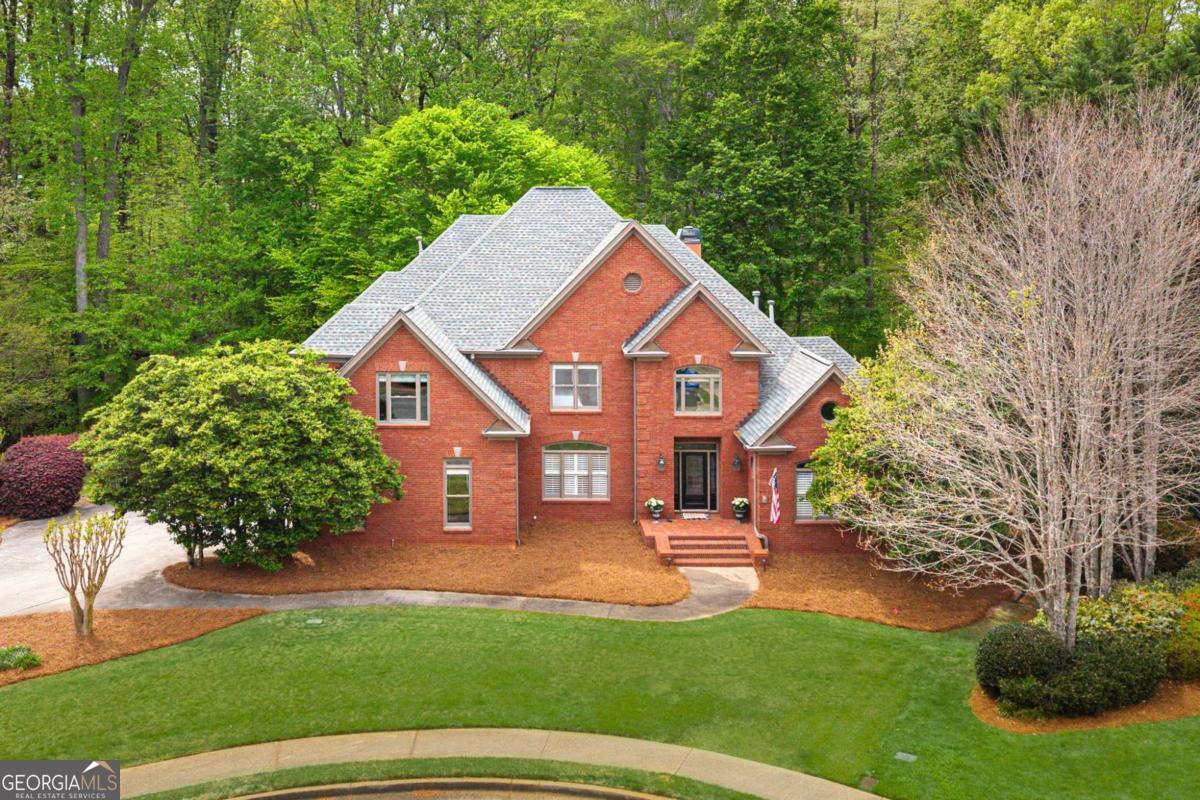 221 STREAMSIDE Court