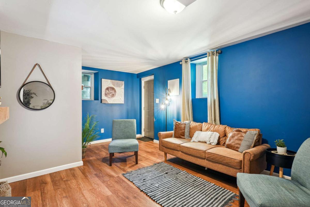 877 Lee Andrews Avenue SE