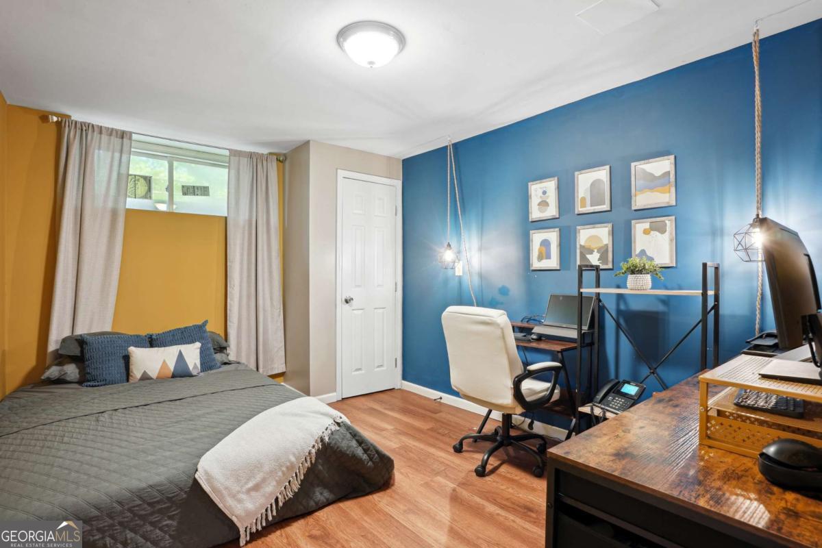 877 Lee Andrews Avenue SE