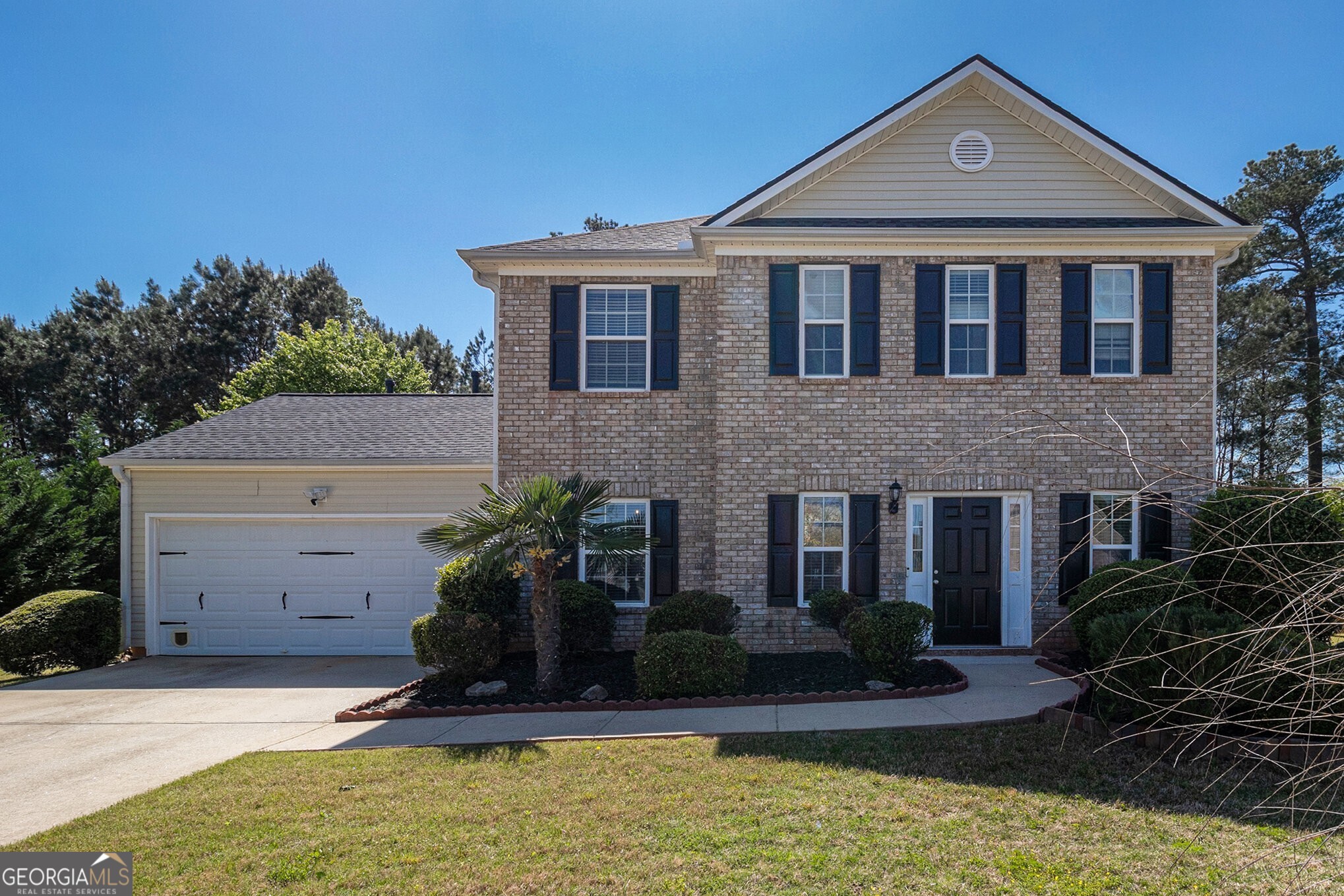 1215 St James Place