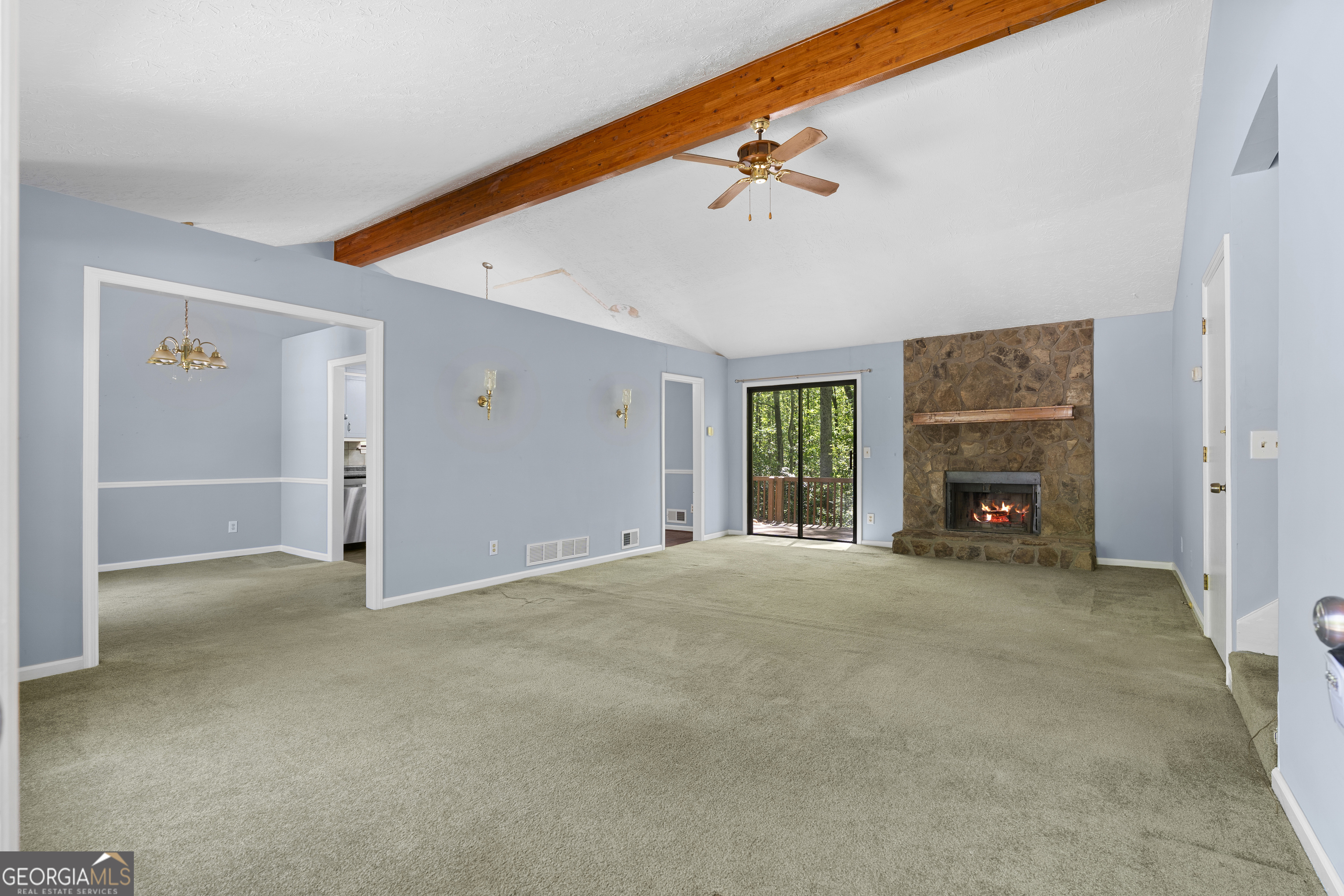 1800 Coachman Cove