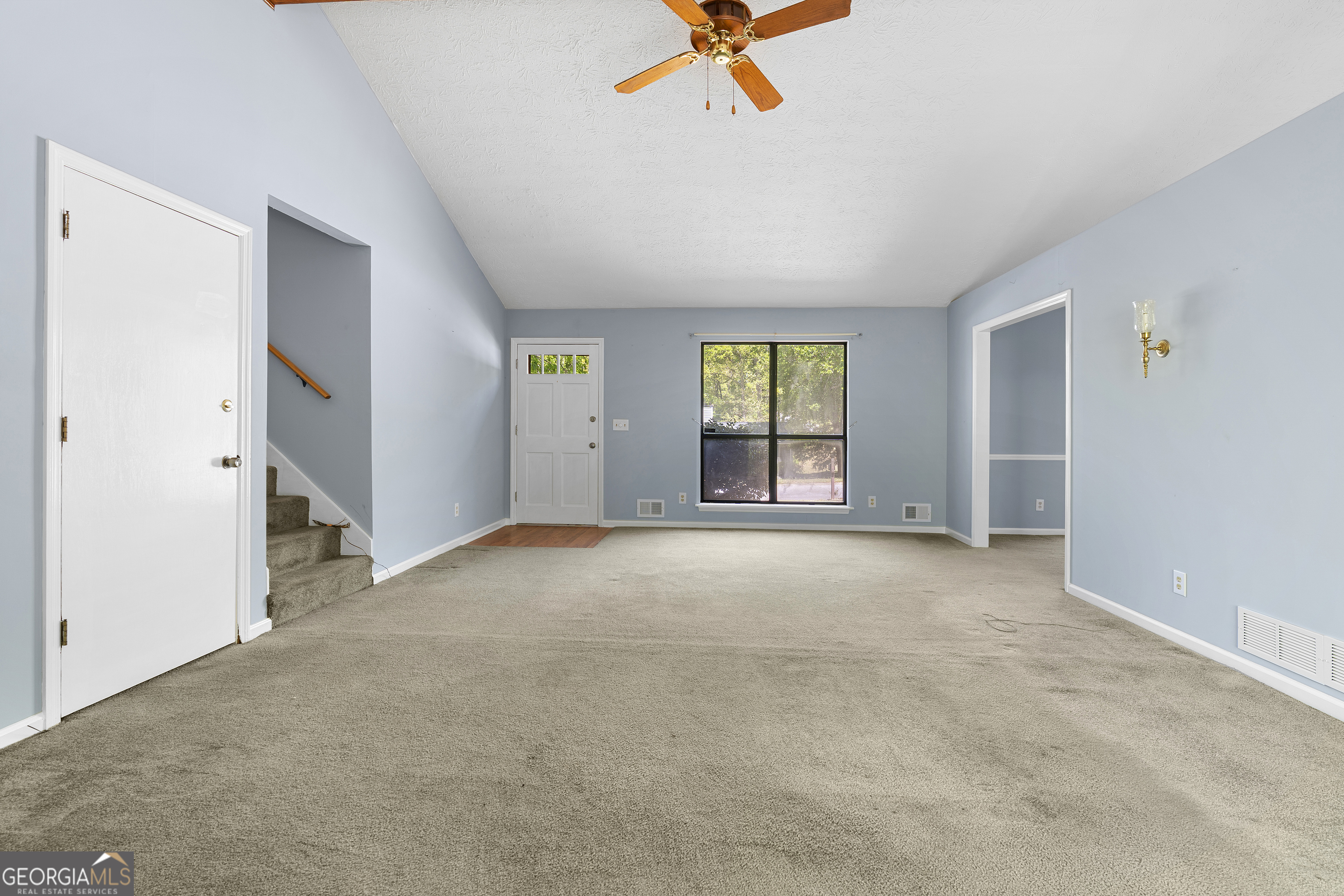1800 Coachman Cove