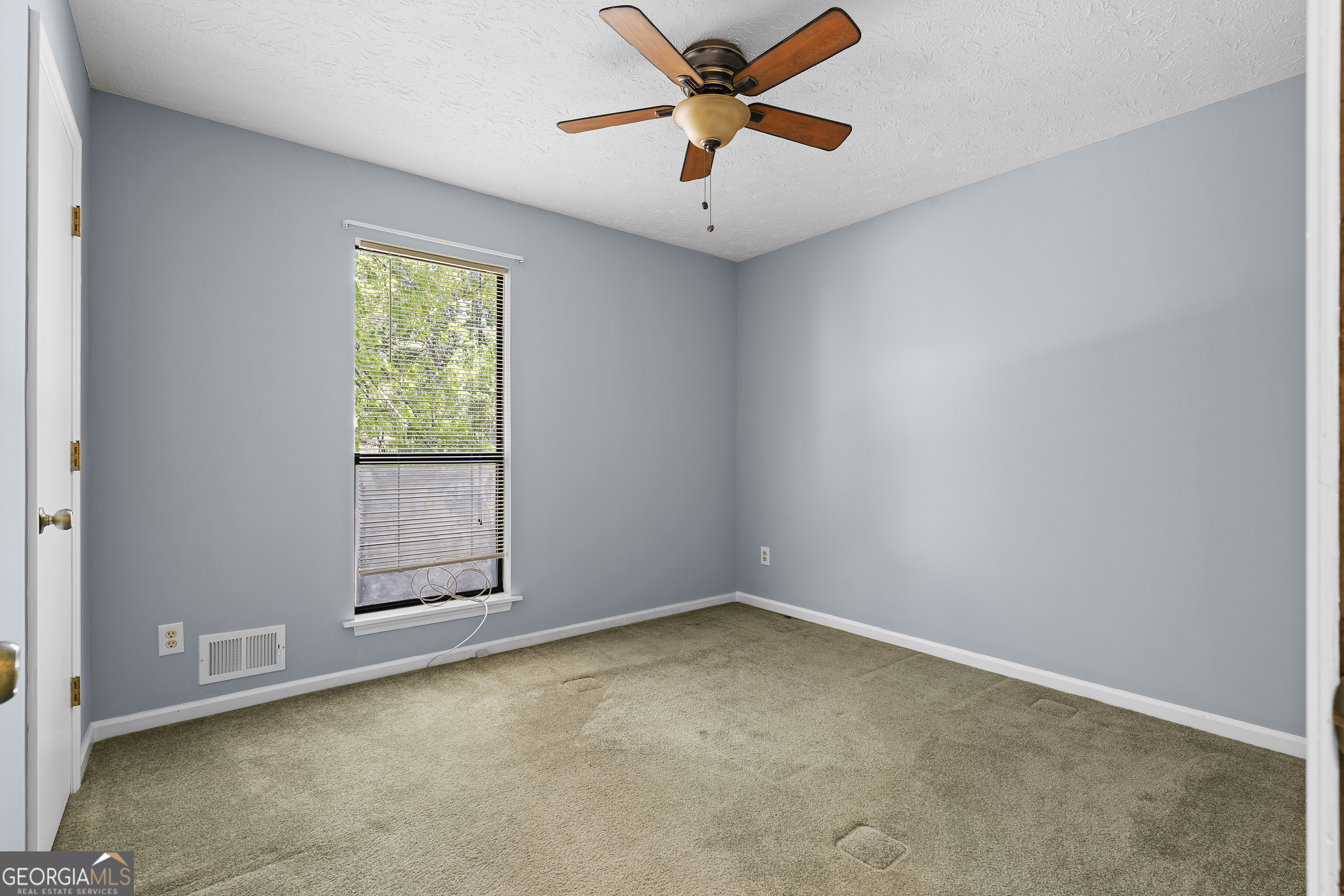 1800 Coachman Cove