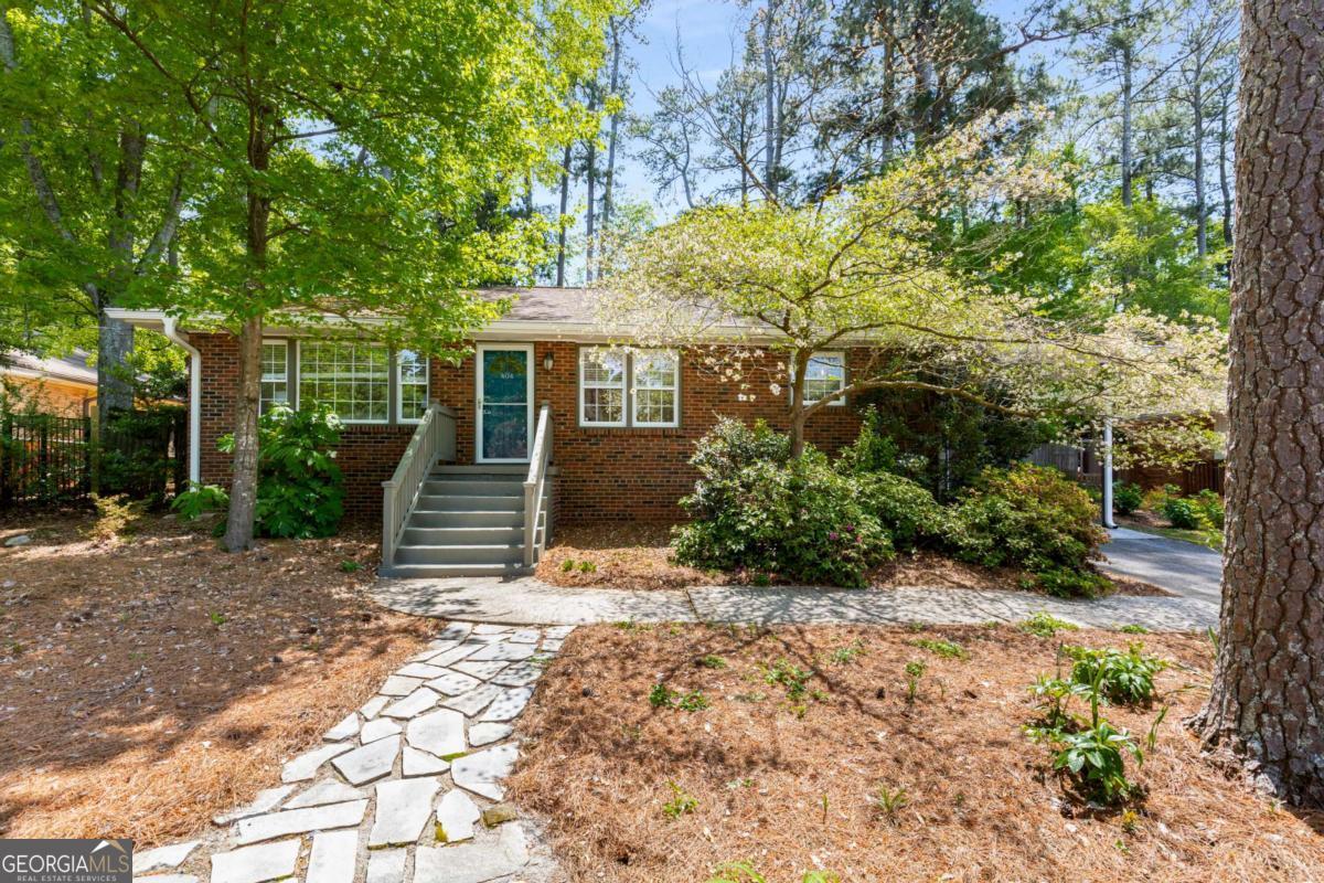 404 Bridlewood Circle