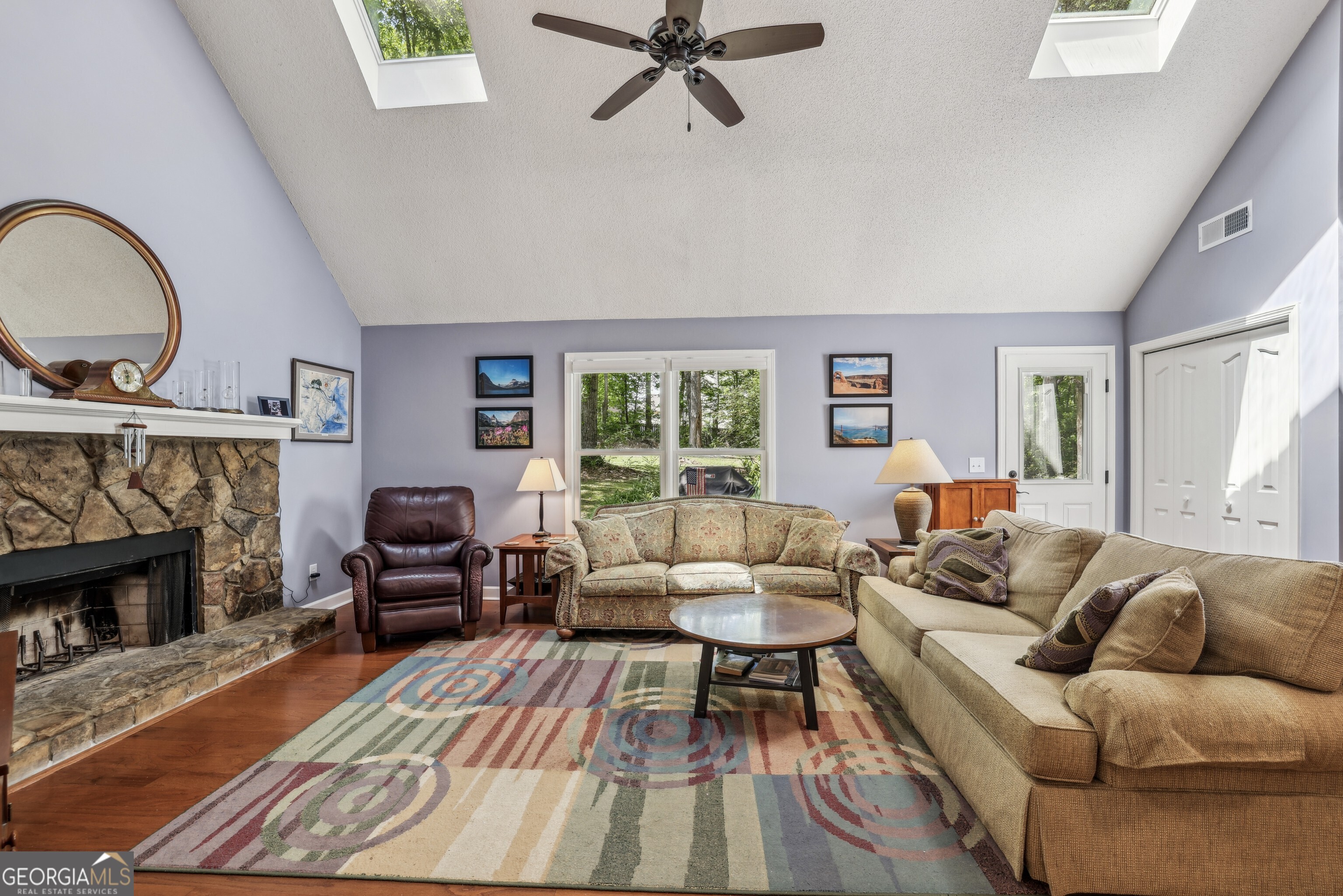 1390 Barclay Drive