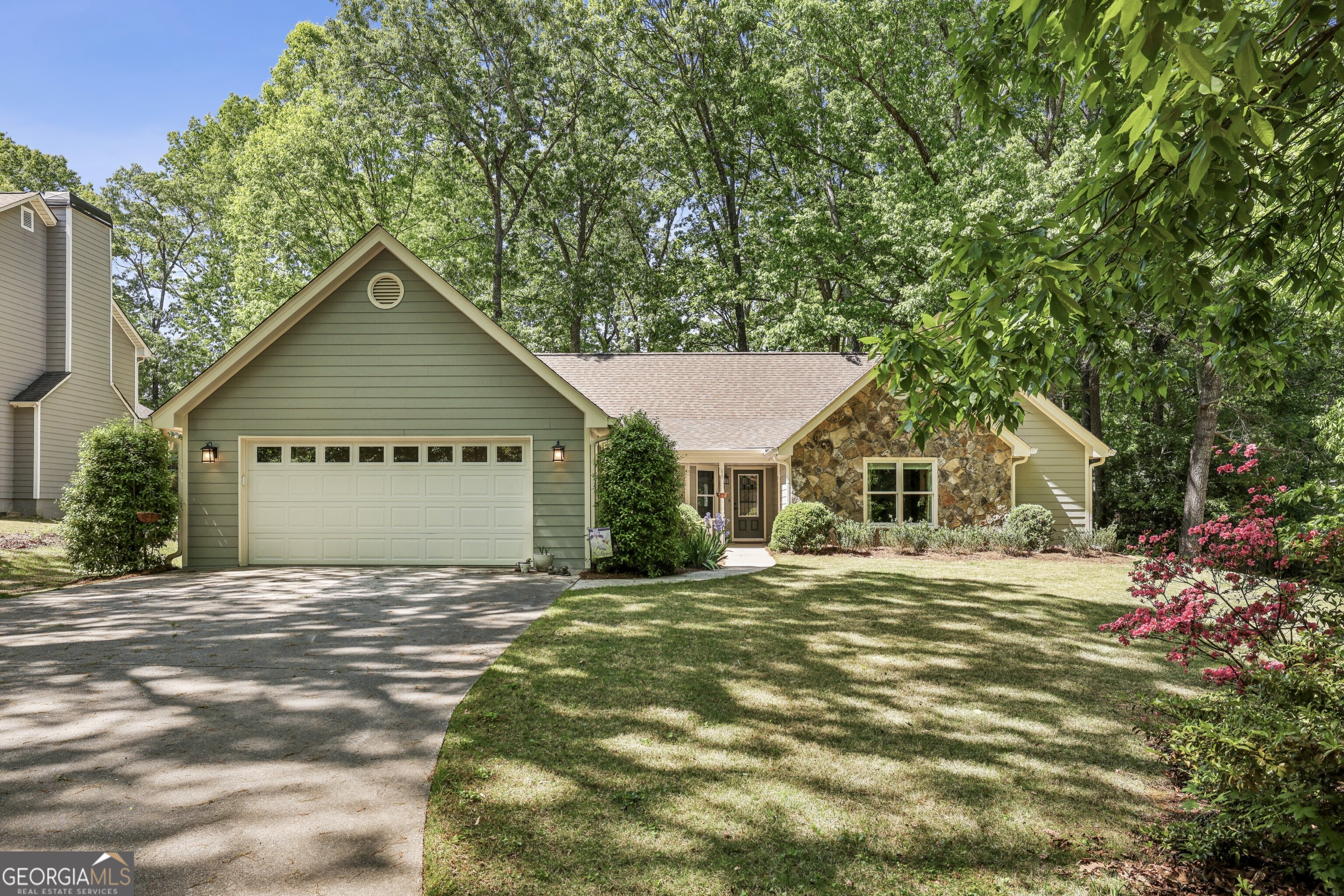 1390 Barclay Drive