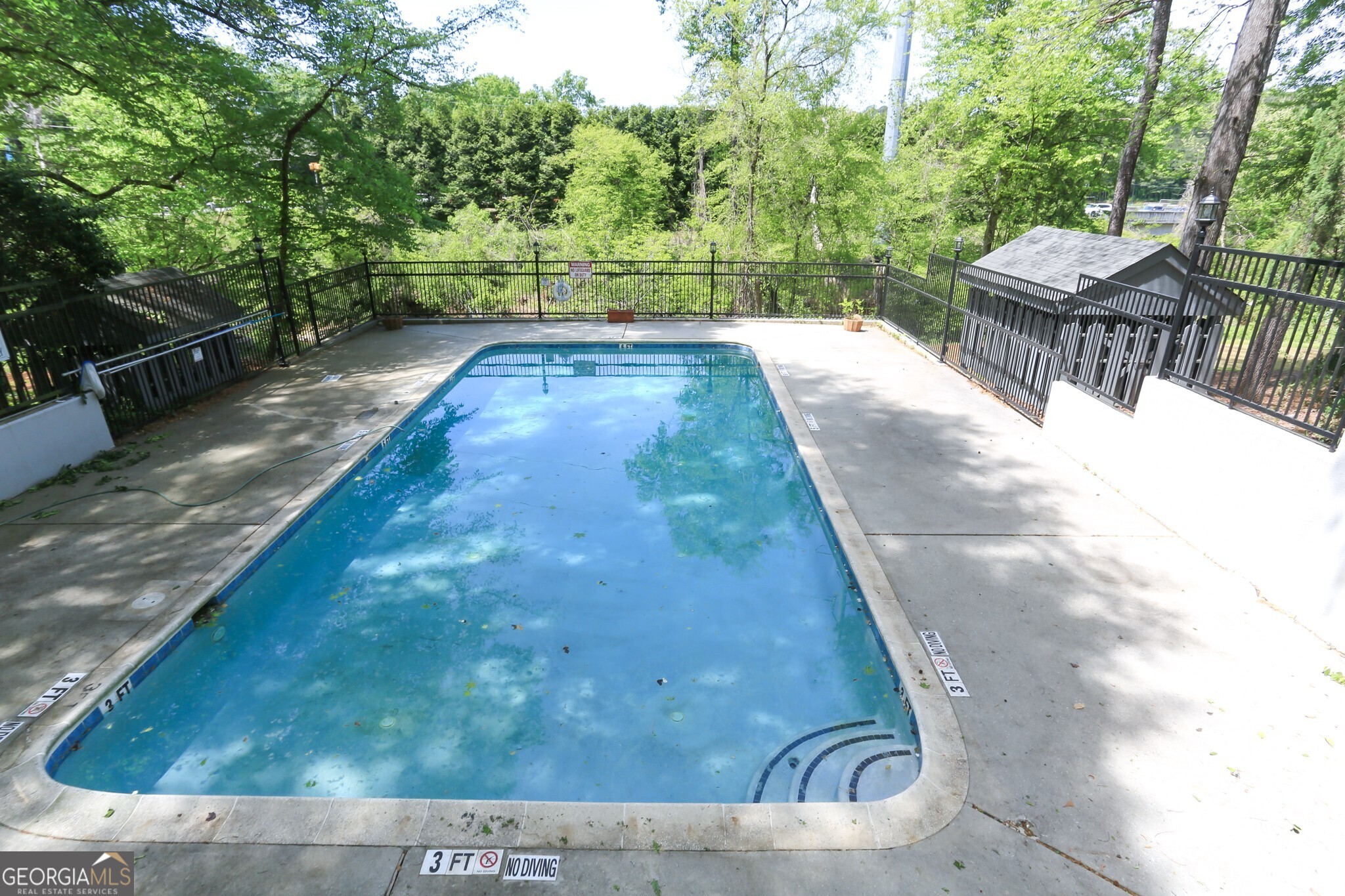 3794 Ashford Lake Court NE