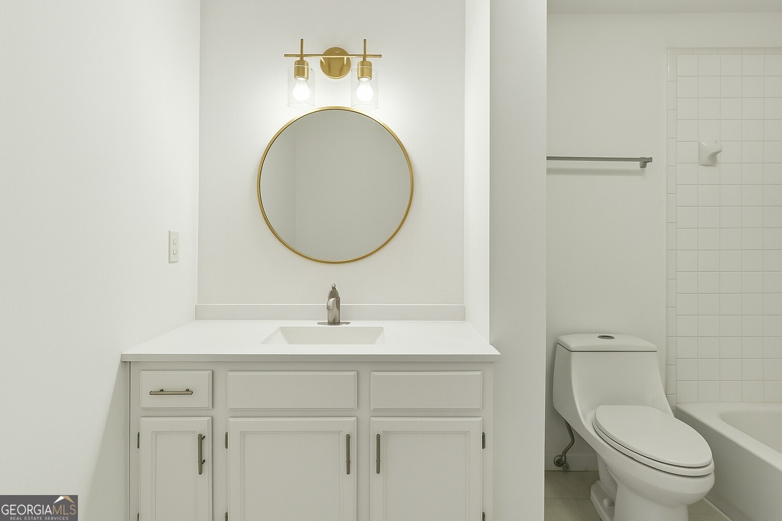 3794 Ashford Lake Court NE