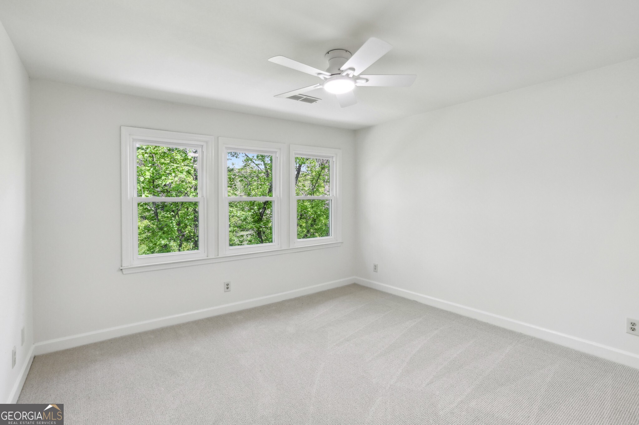 3794 Ashford Lake Court NE