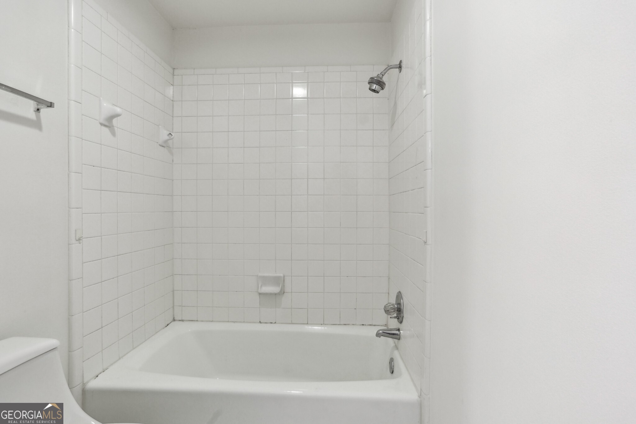 3794 Ashford Lake Court NE