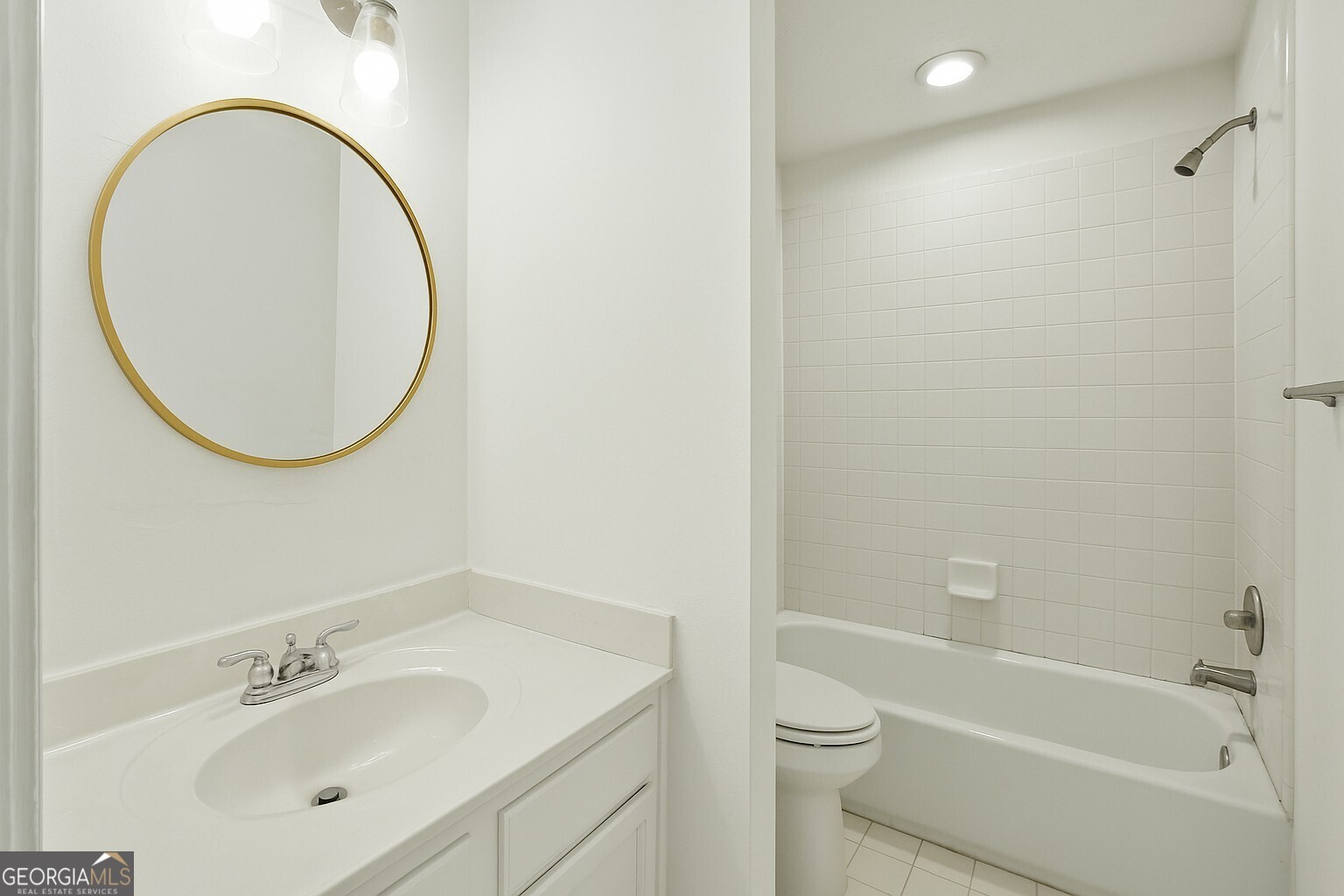 3794 Ashford Lake Court NE