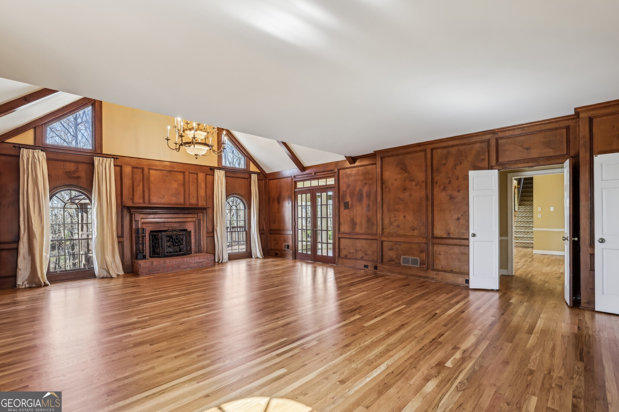 2975 Coles Way