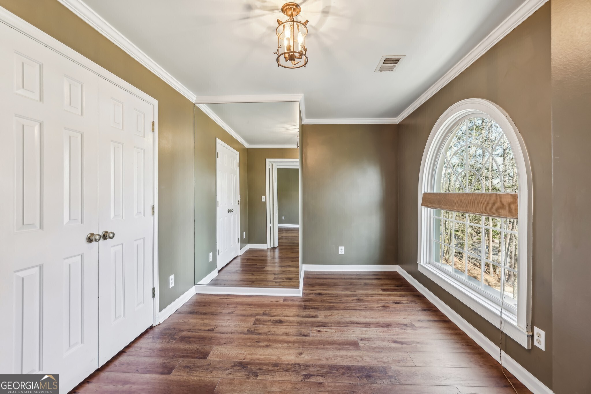 2975 Coles Way
