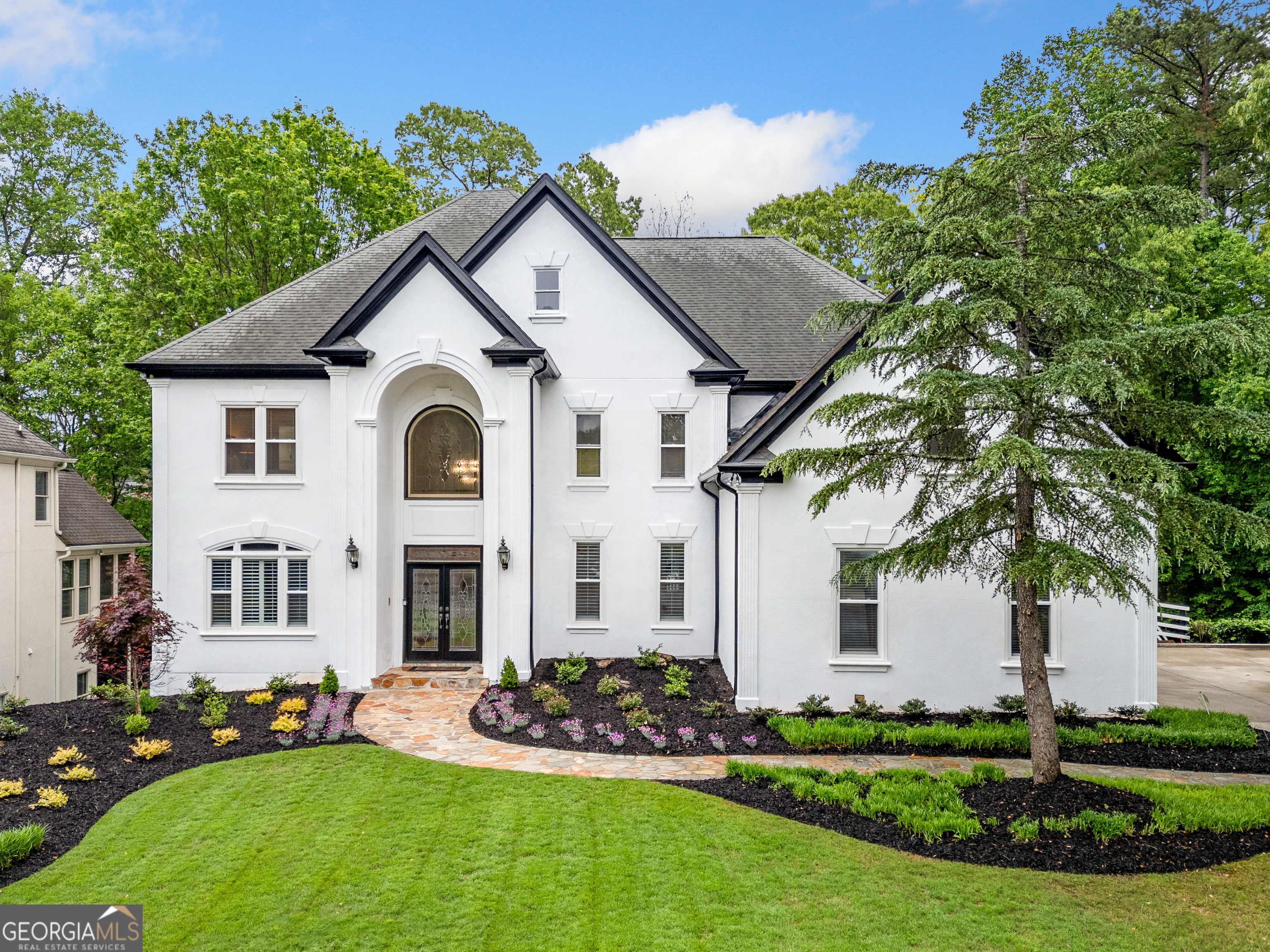 2321 Edgemere Lake Circle