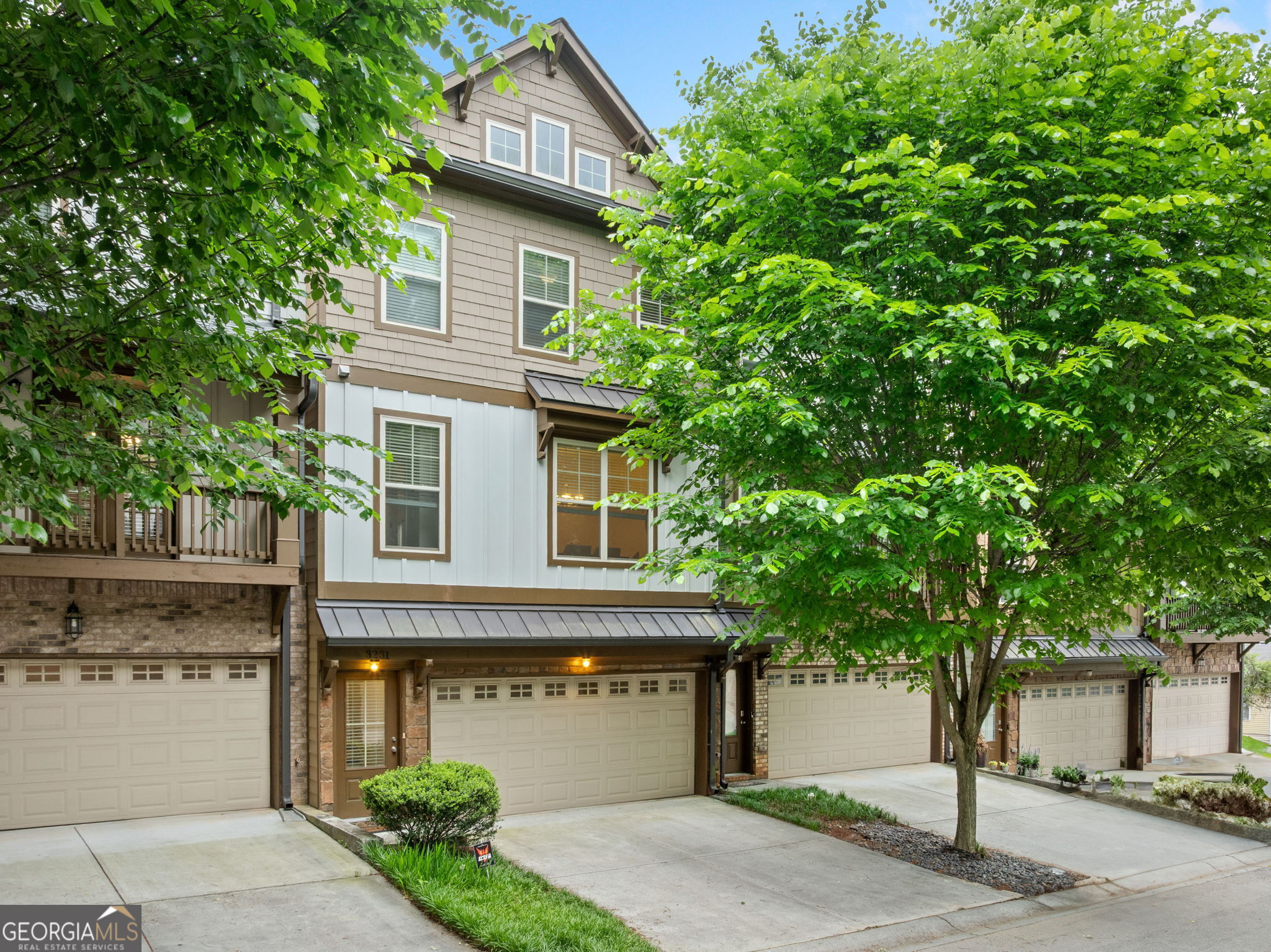 3231 Chutney Court