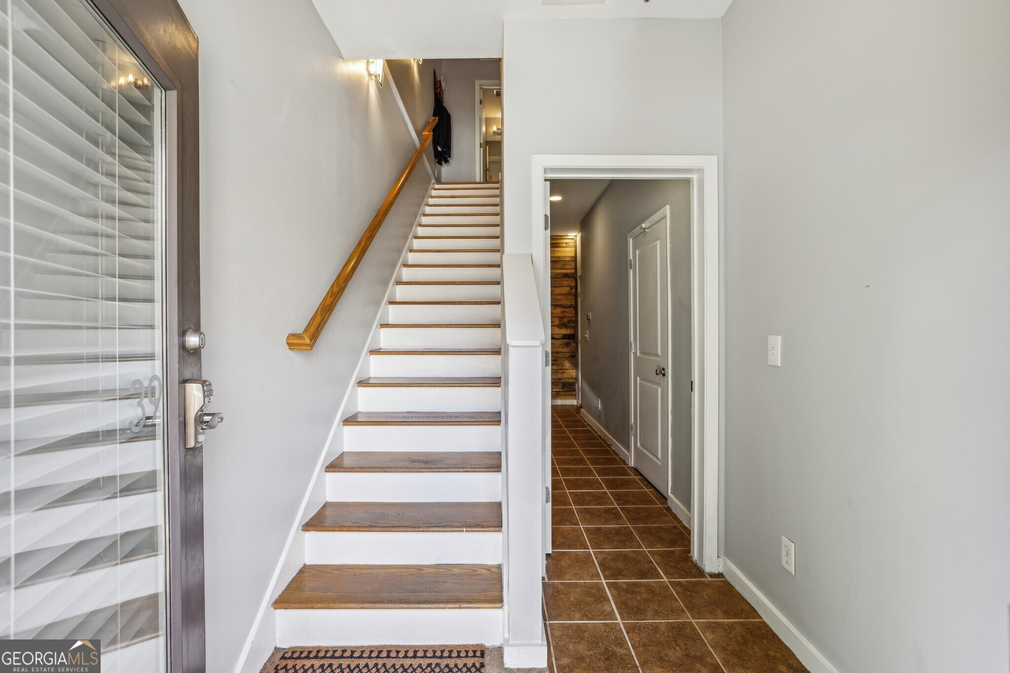 238 Walker Street # 39