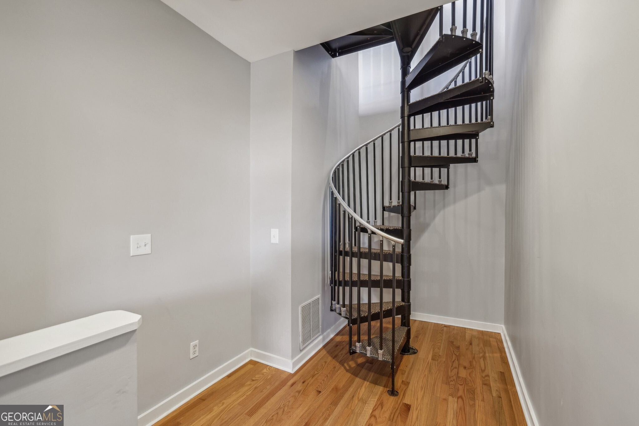 238 Walker Street # 39