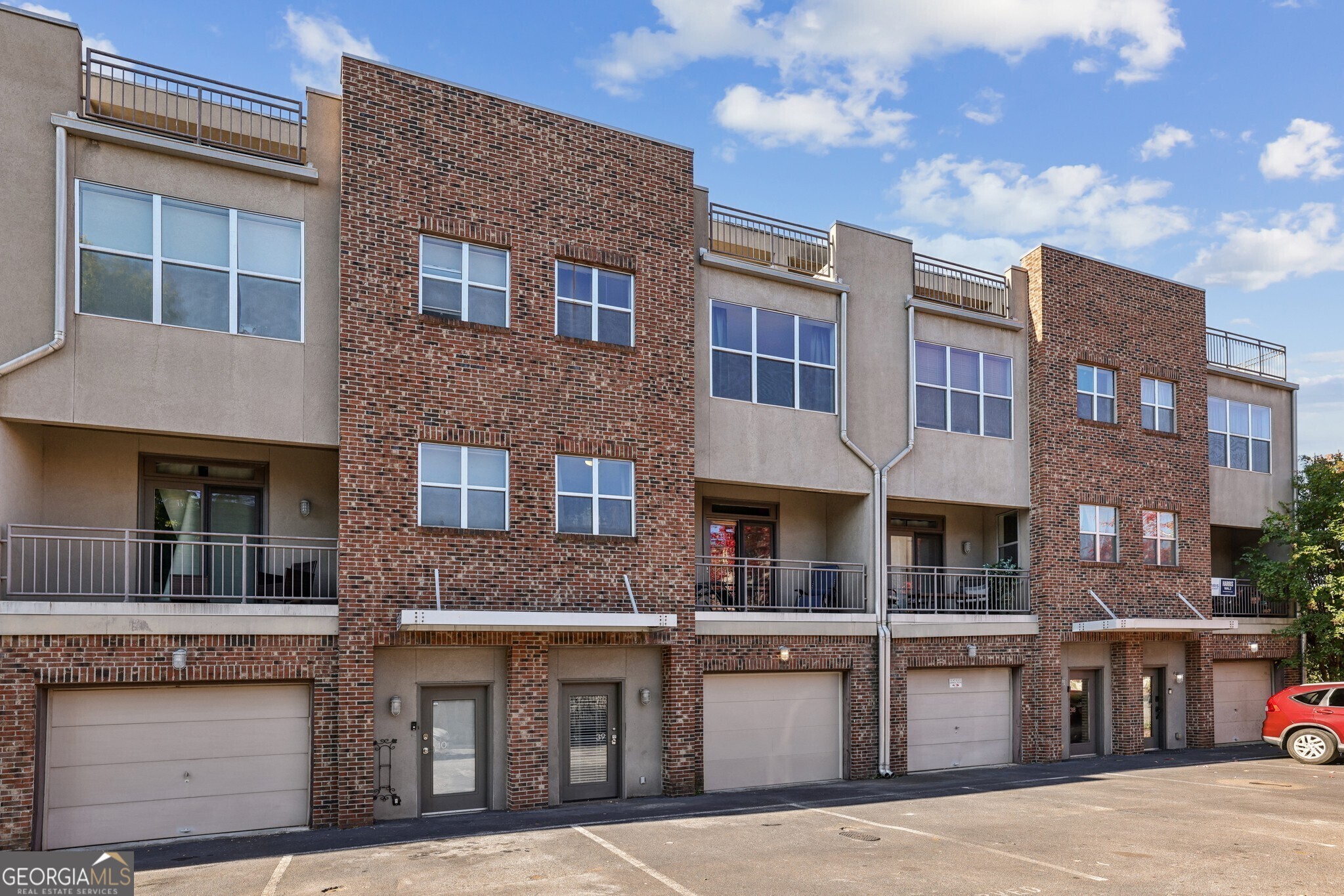 238 Walker Street # 39