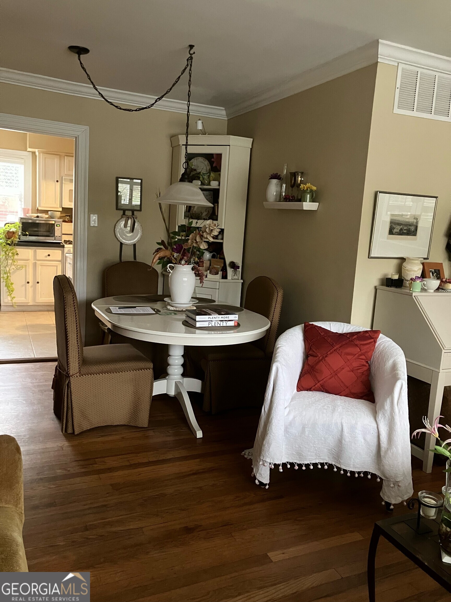 2477 N Decatur Road Unit: A1
