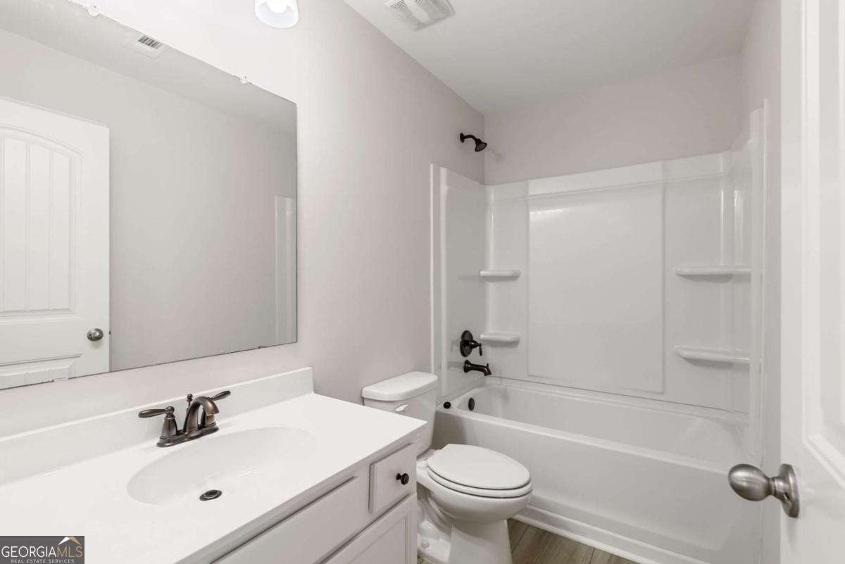 3625 New River Court