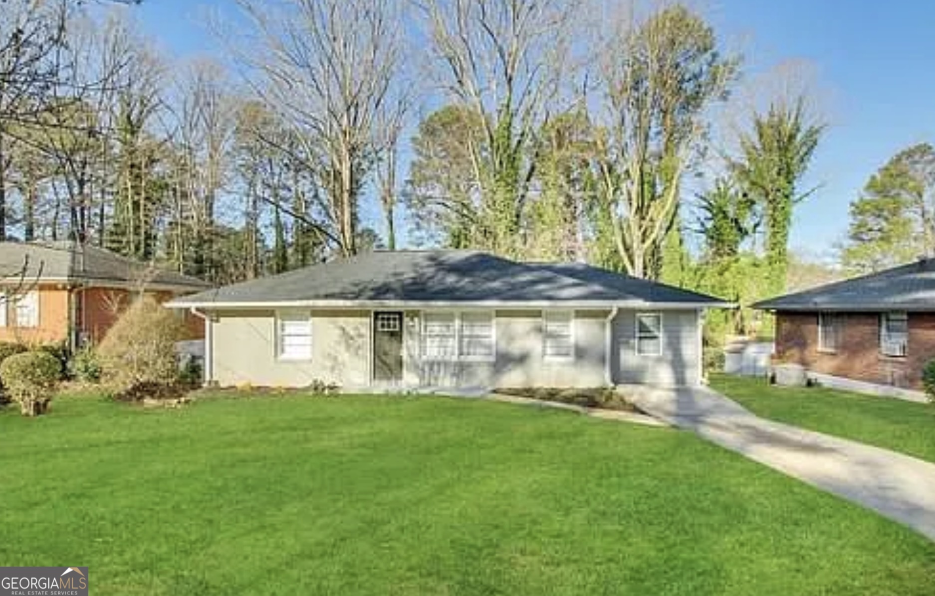 2215 Rosewood Road