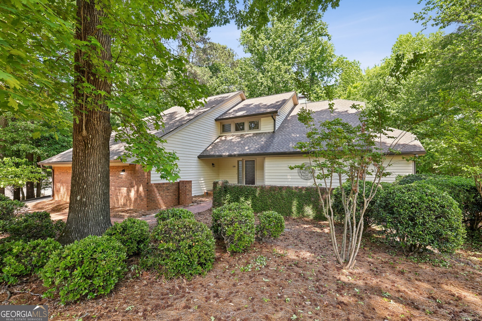 110 Westchester Way