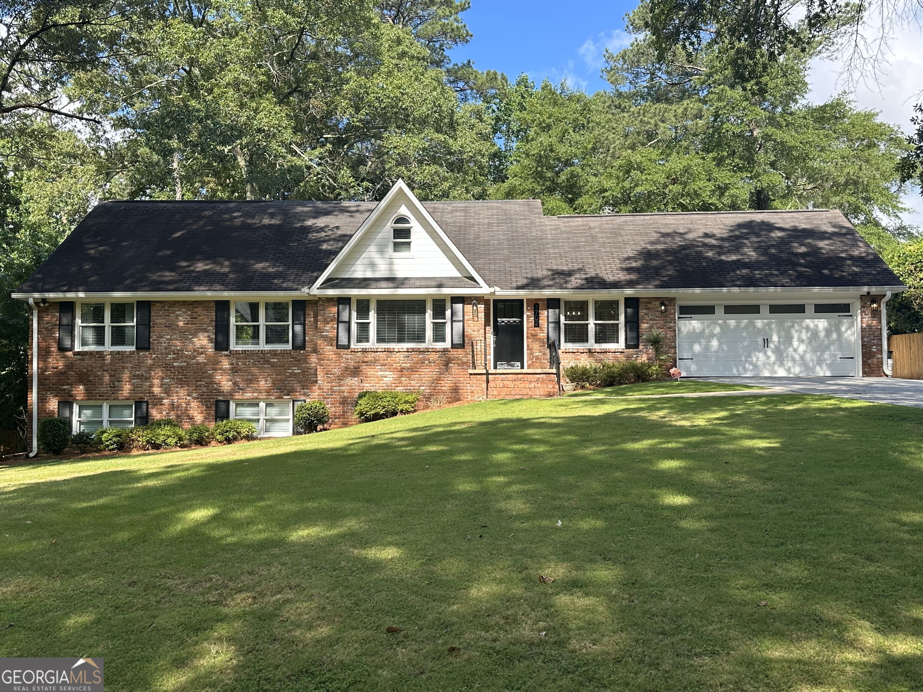 1702 Montcliff Court