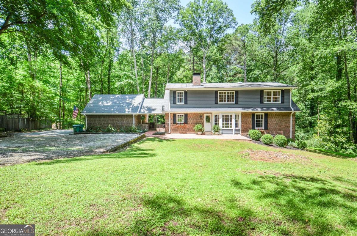 1216 Oleander Drive SW