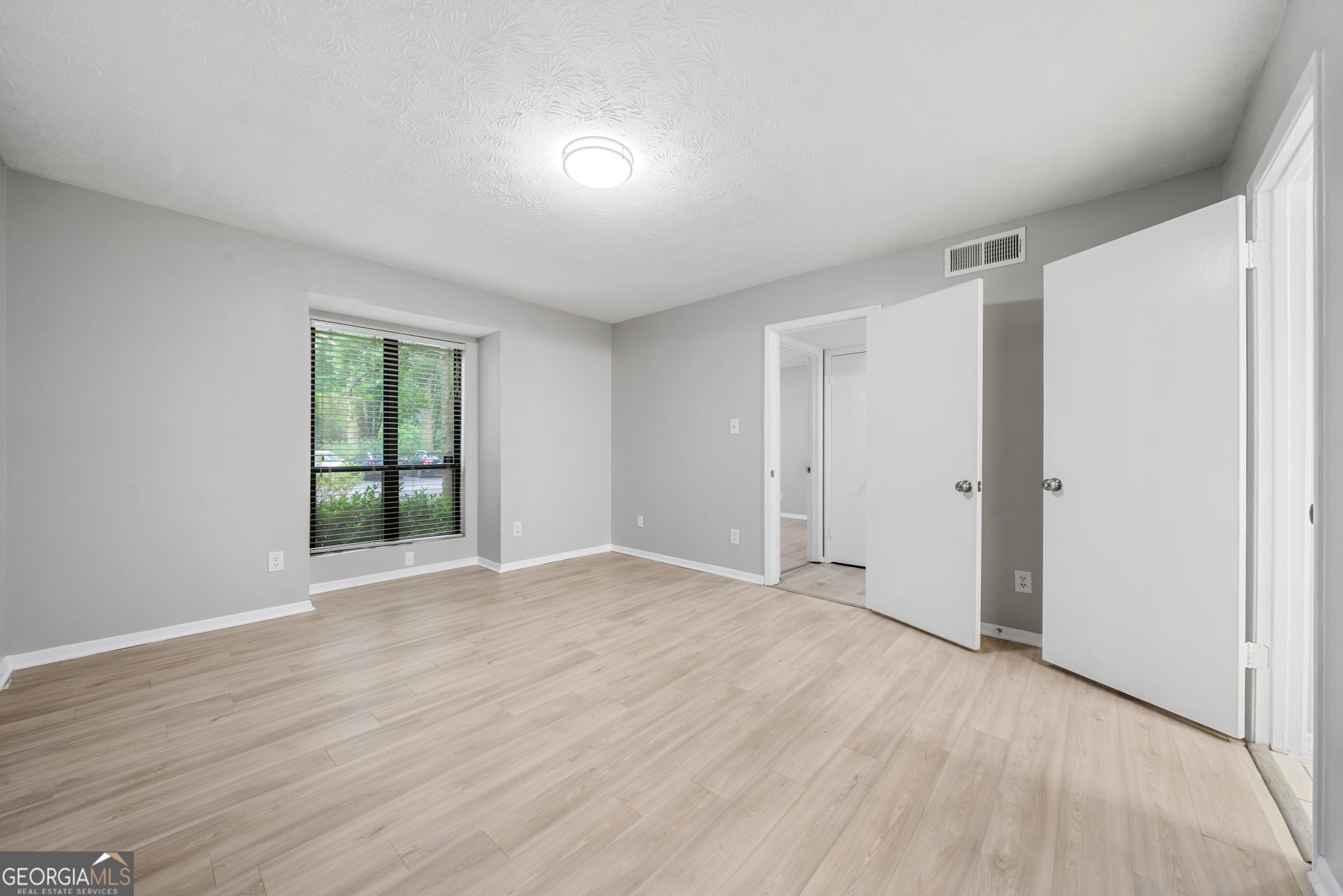 113 Tuxworth Circle