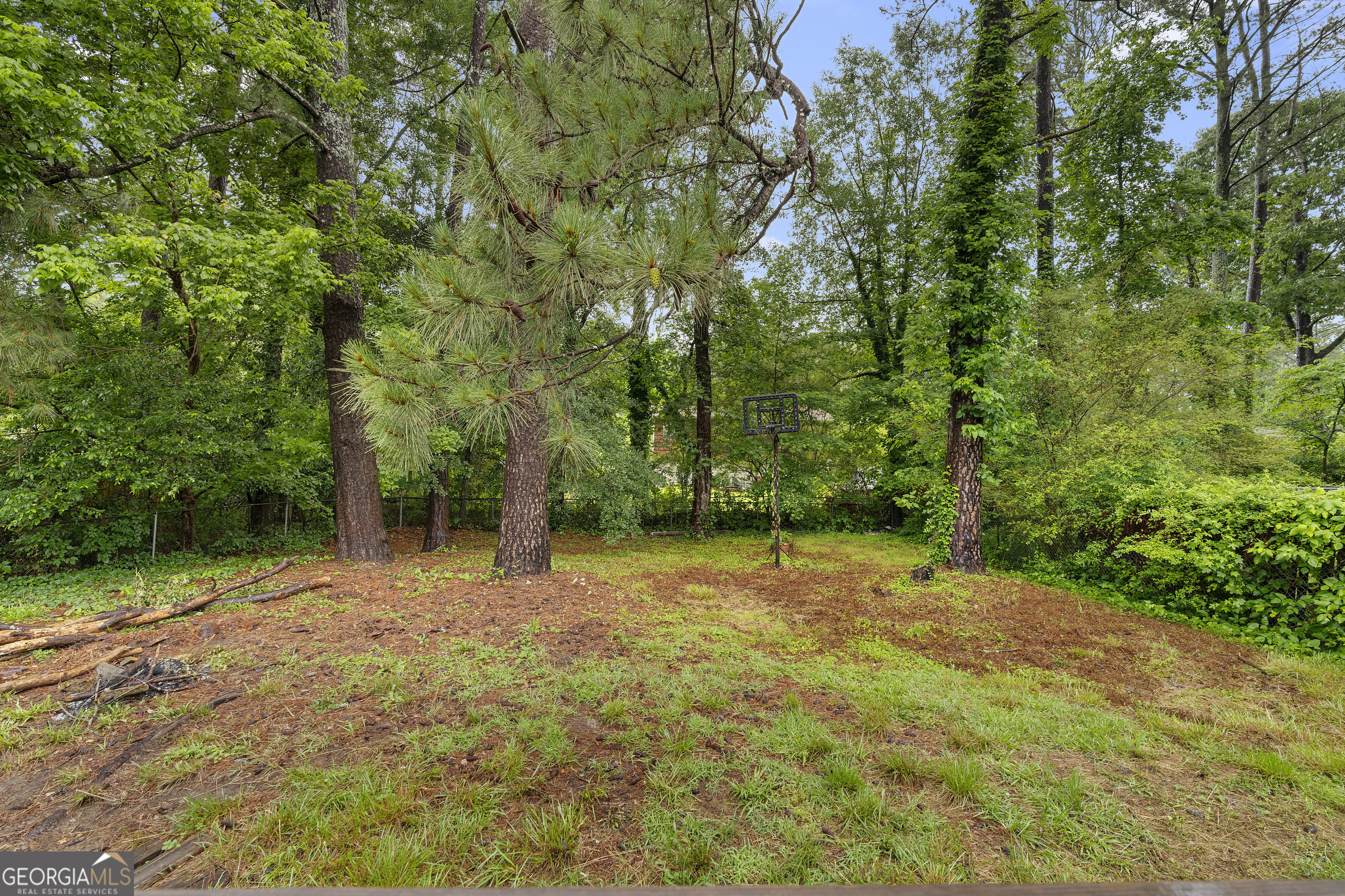 6535 Buckhurst Trail