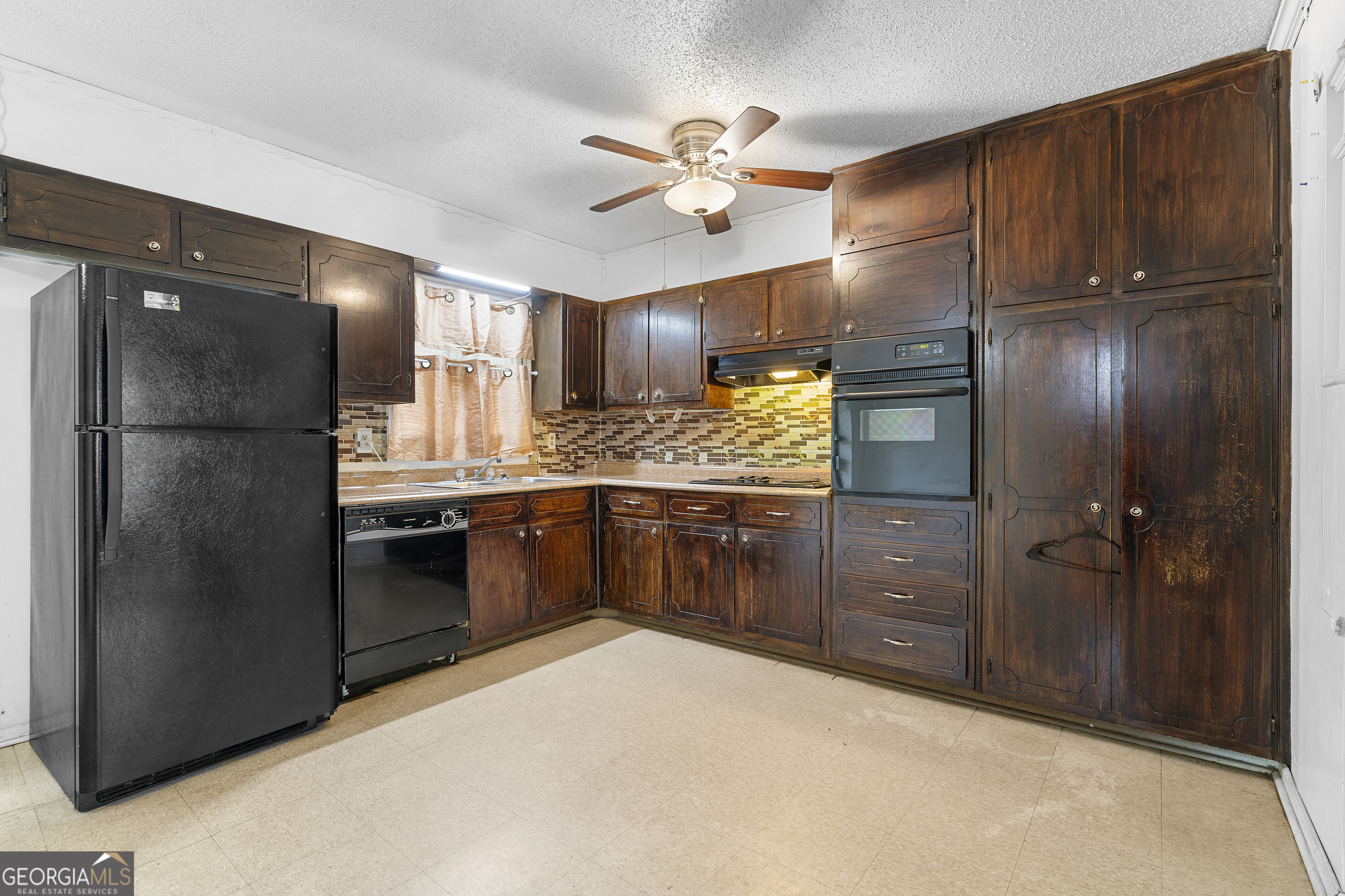 6535 Buckhurst Trail