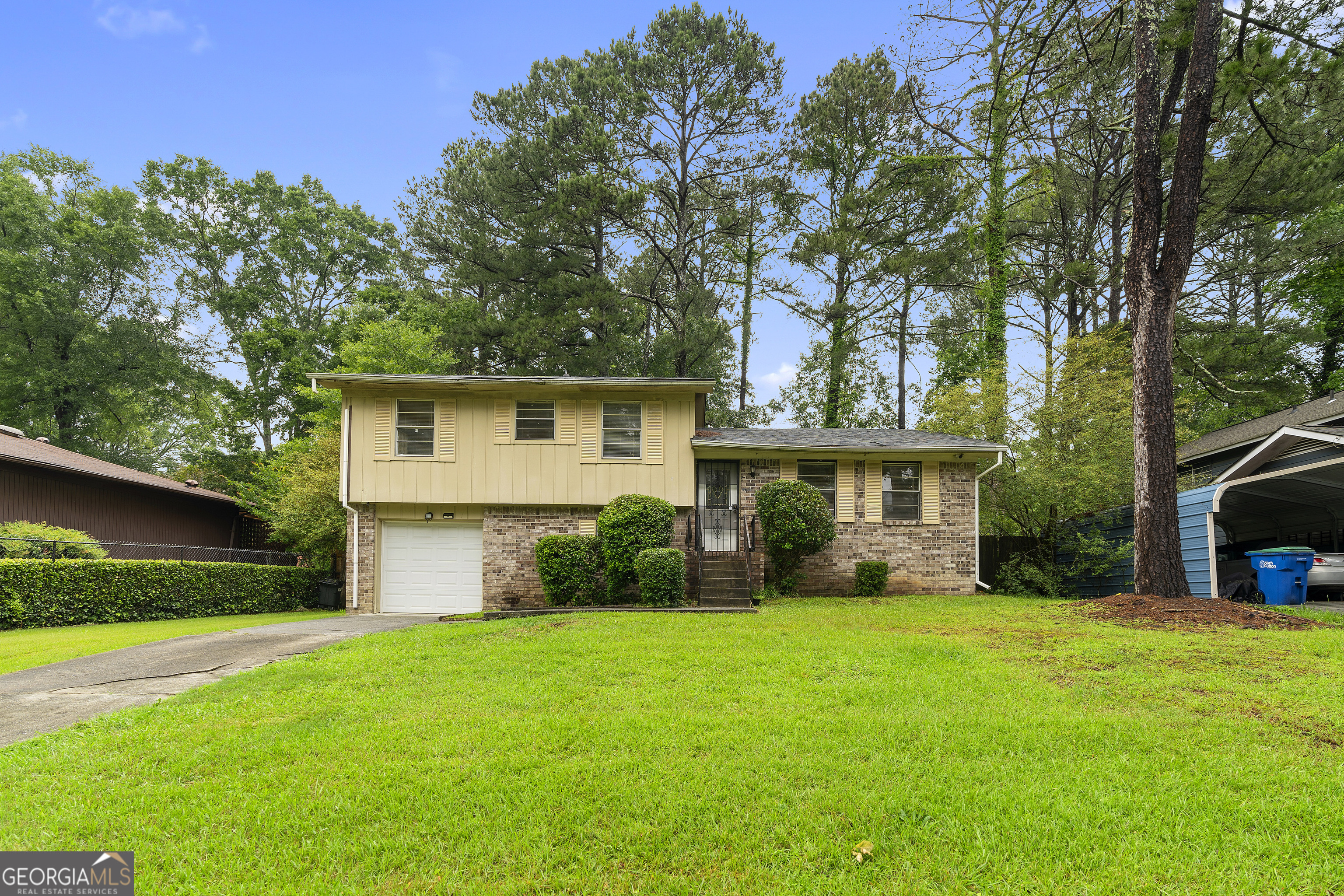 6535 Buckhurst Trail